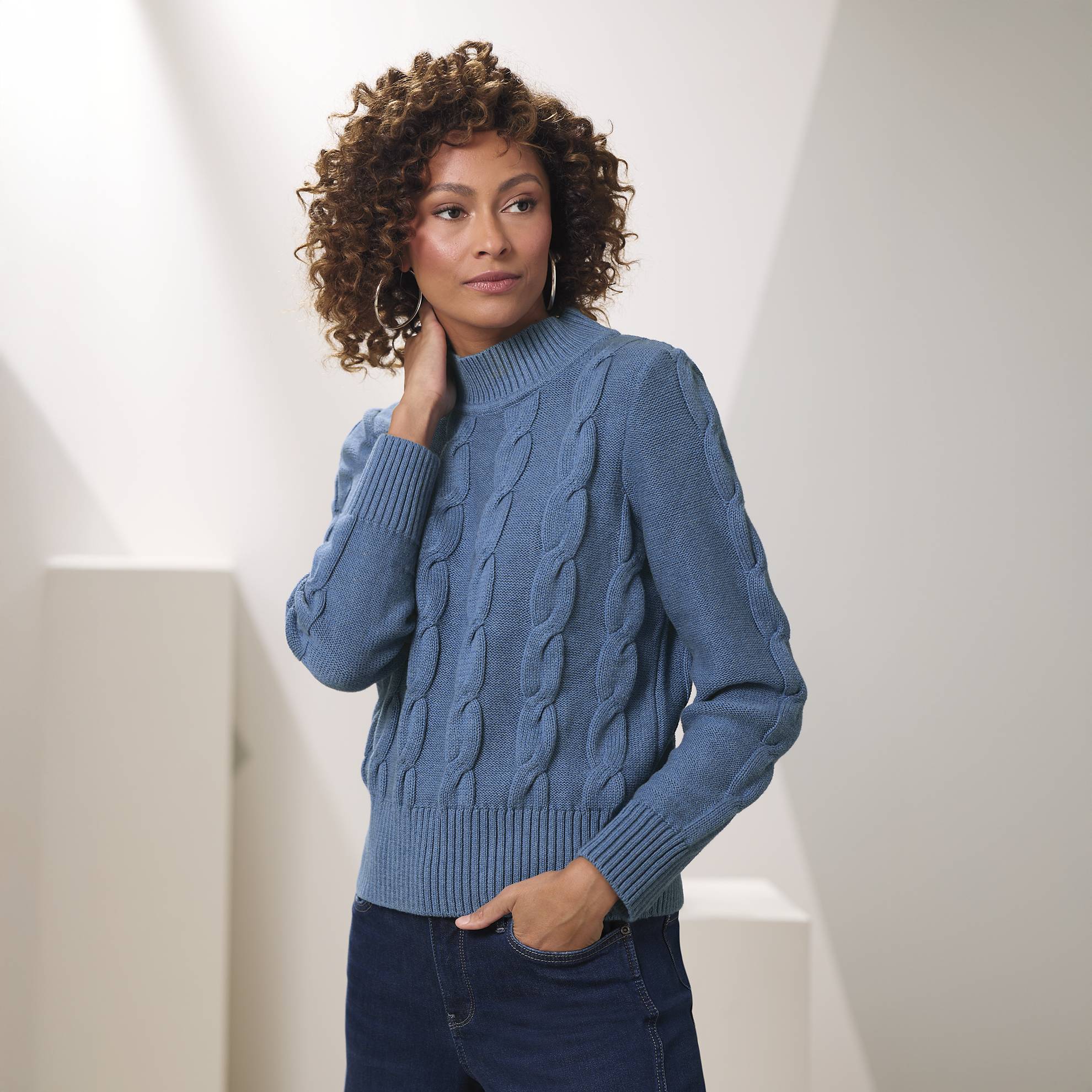 Wide Cable Mockneck Pullover - Northstyle Catalog