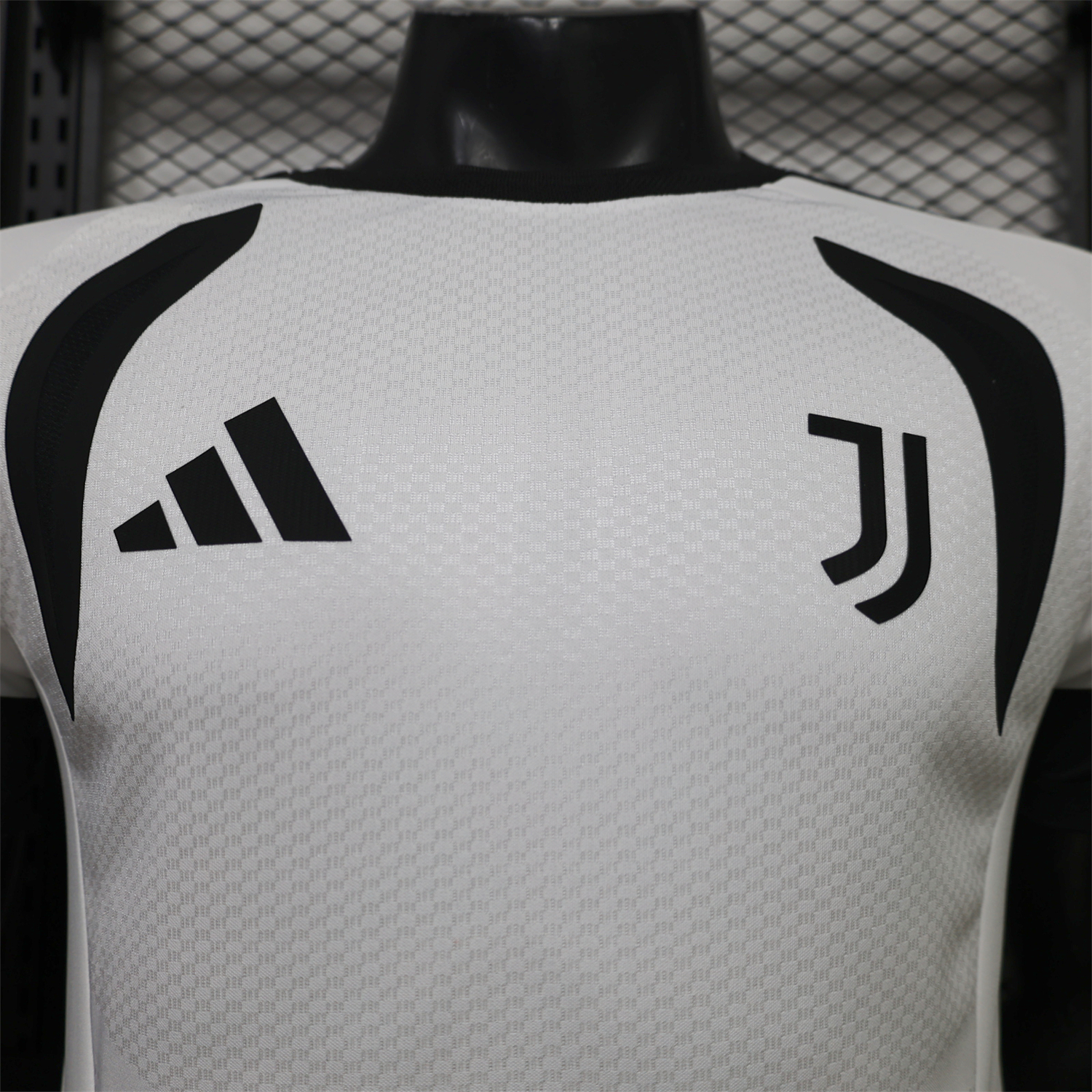 Juventus 26-27 Black Sleeves White Training Jersey - Player Version - UnitedFutballJersey