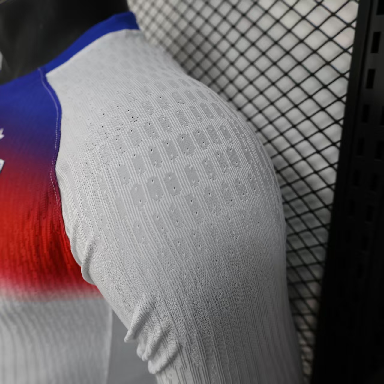 2025/2026 Long Sleeve Player Version England Home Football Jersey 1:1 Thai quality