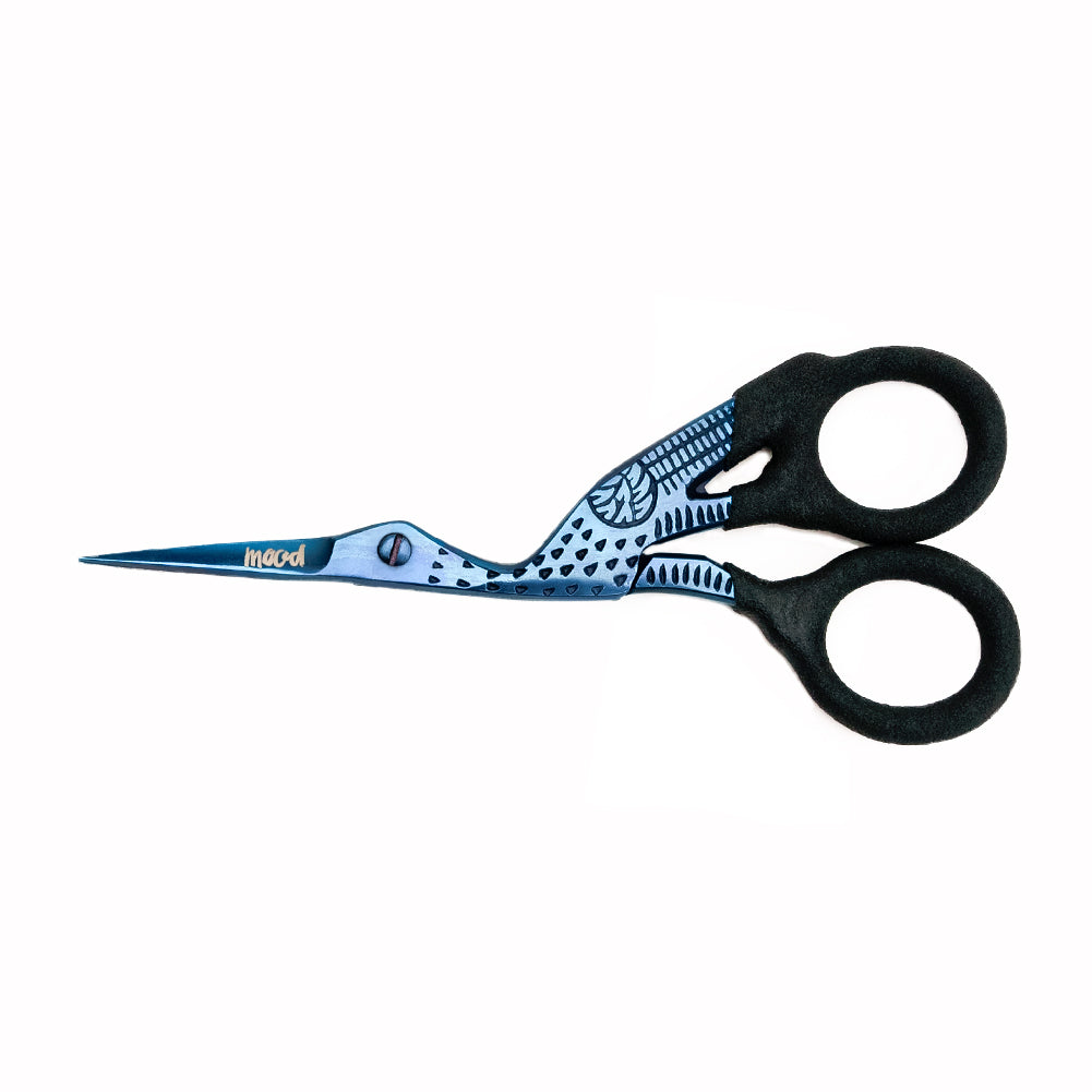 Mood Metallic Blue Stork Embroidery Snips with Matte Rubber Grips - 4.5