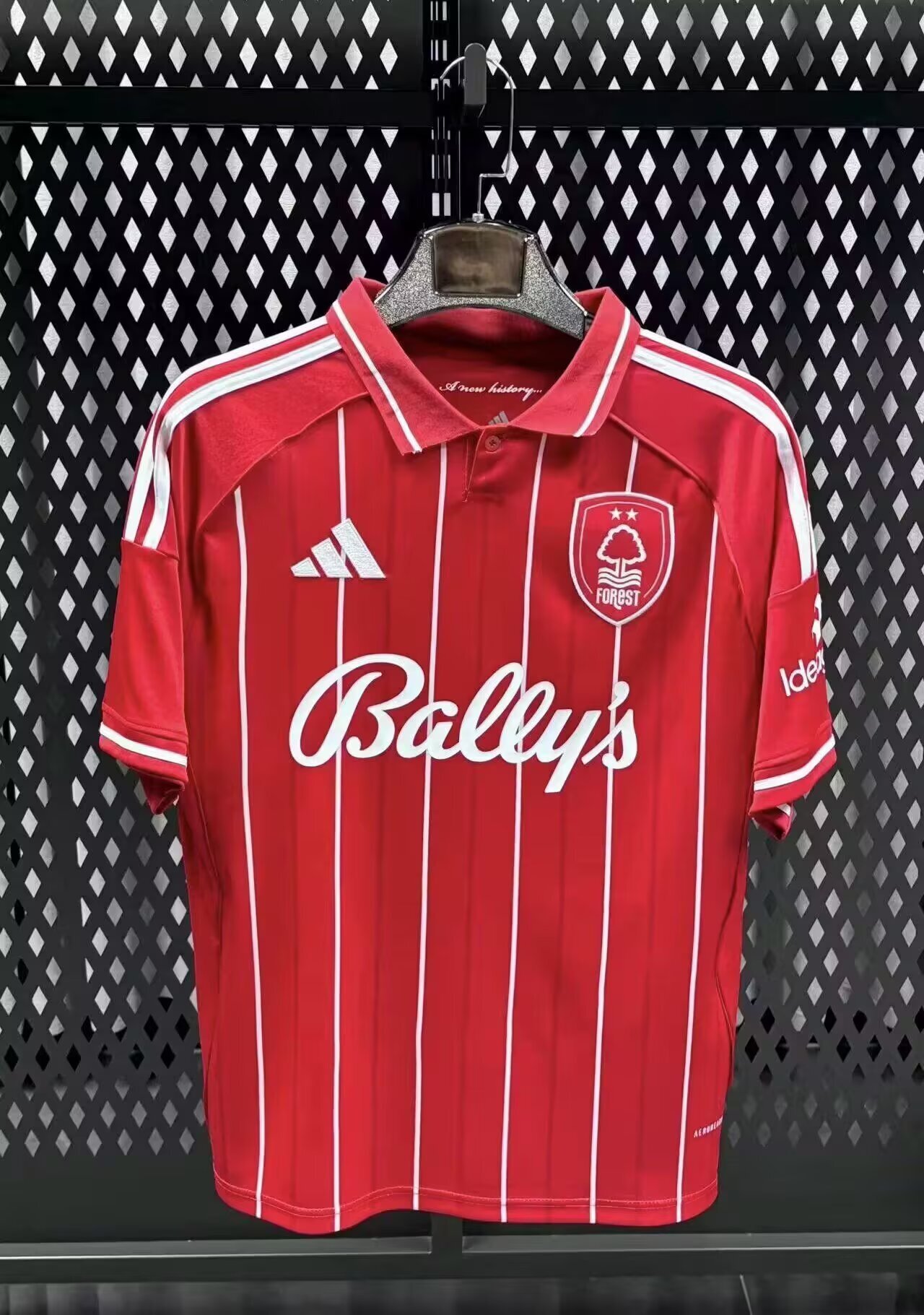 2025/2026 Nottingham Forest Home Football Shirt 1:1 Thai Quality