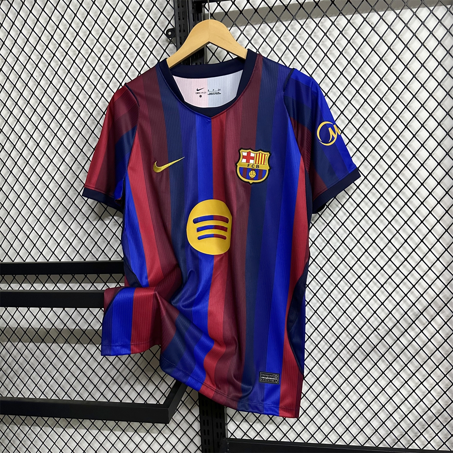 Barcelona 26-27 Home Jersey - Fans Version - UnitedFutballJersey
