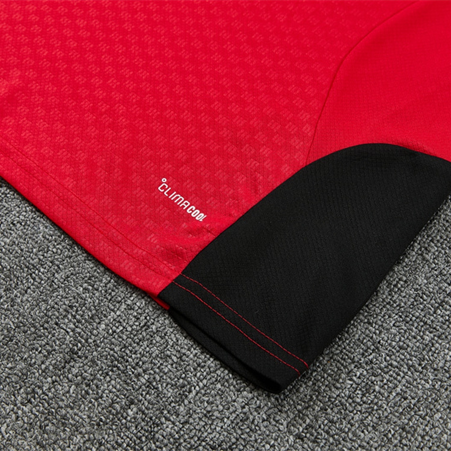 Manchester United 26-27 Kids Short-Sleeve Training Set - Red Top & Black Shorts - UnitedFutballJersey