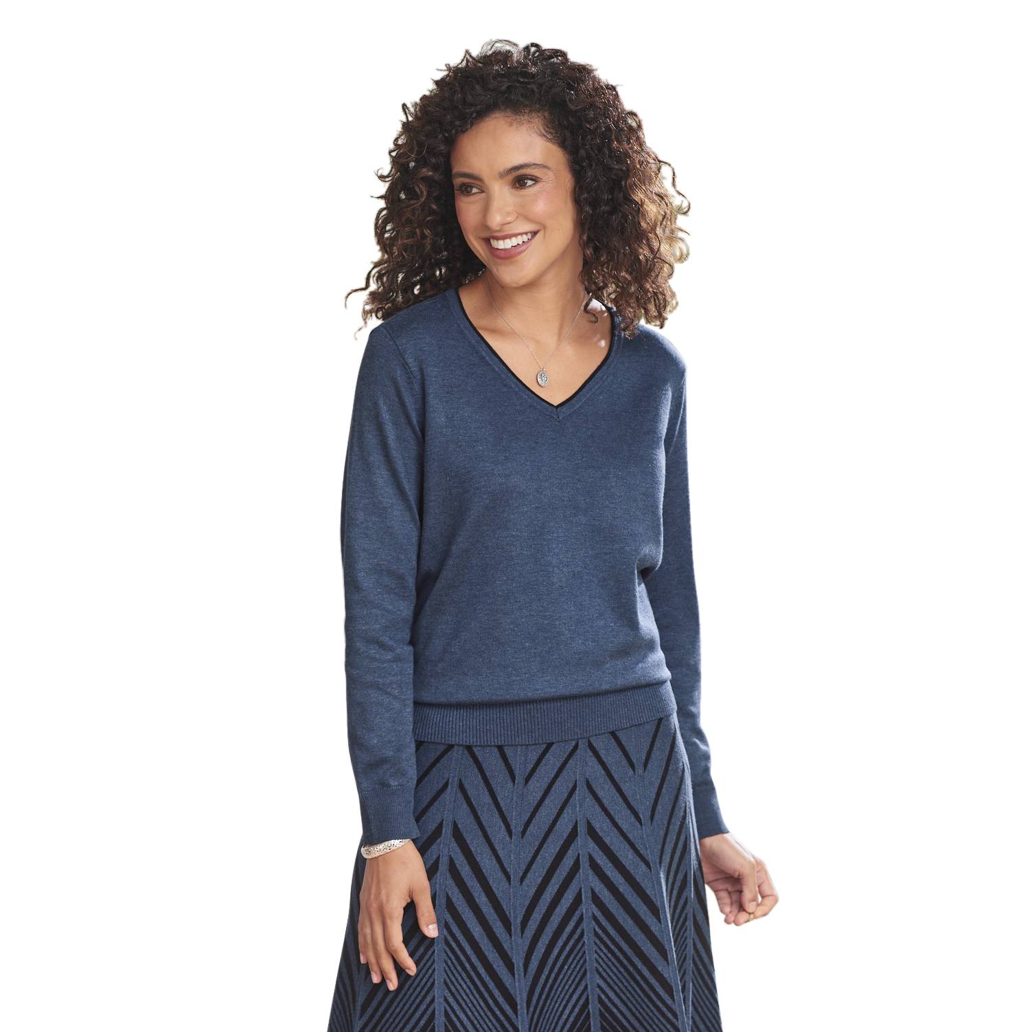 Fine-Gauge V-Neck Sweater, Black Tipping, Long Sleeves - Northstyle Catalog