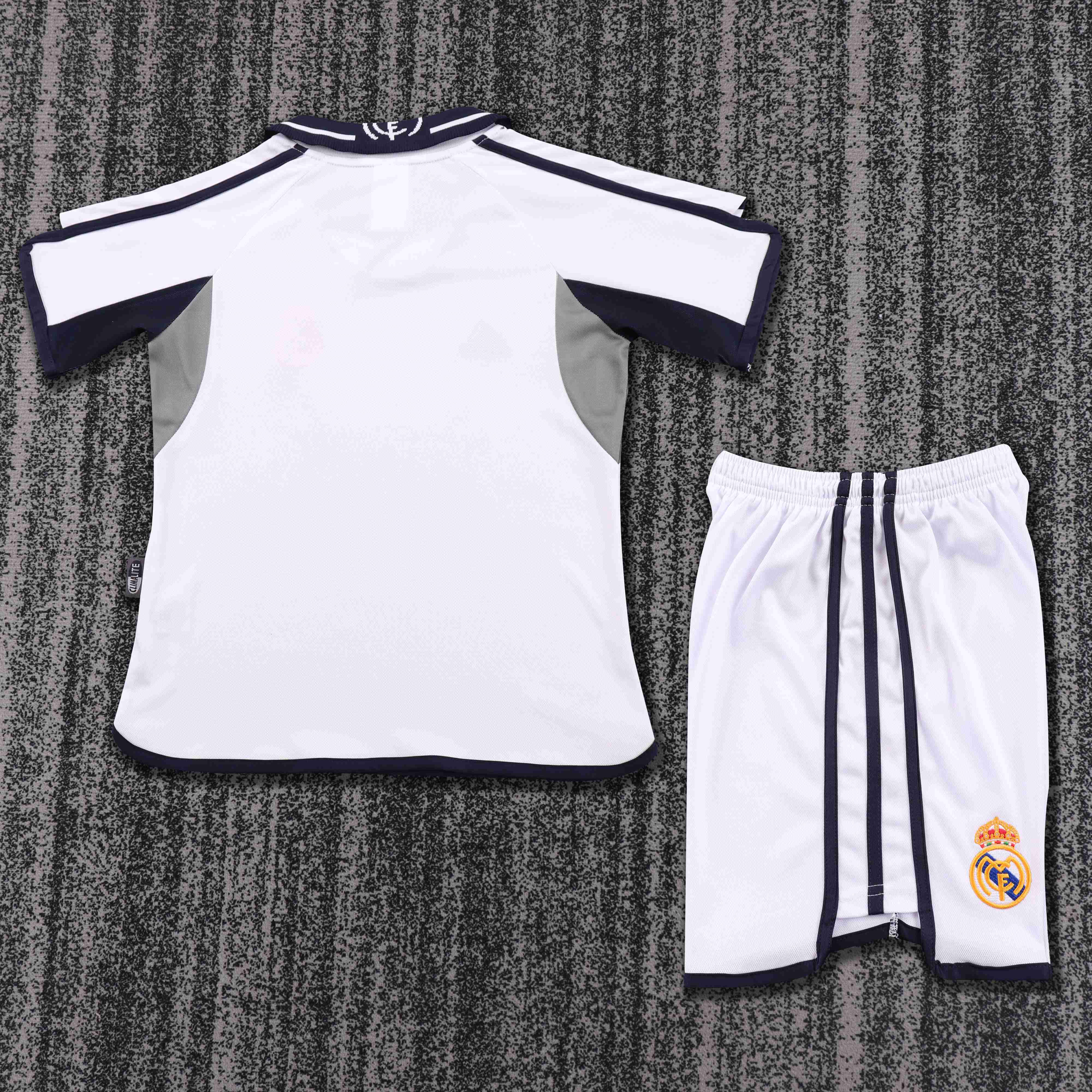 2000-2001 Retro Real Madrid Home Football Shirt 1:1 Thai Quality Kids Size