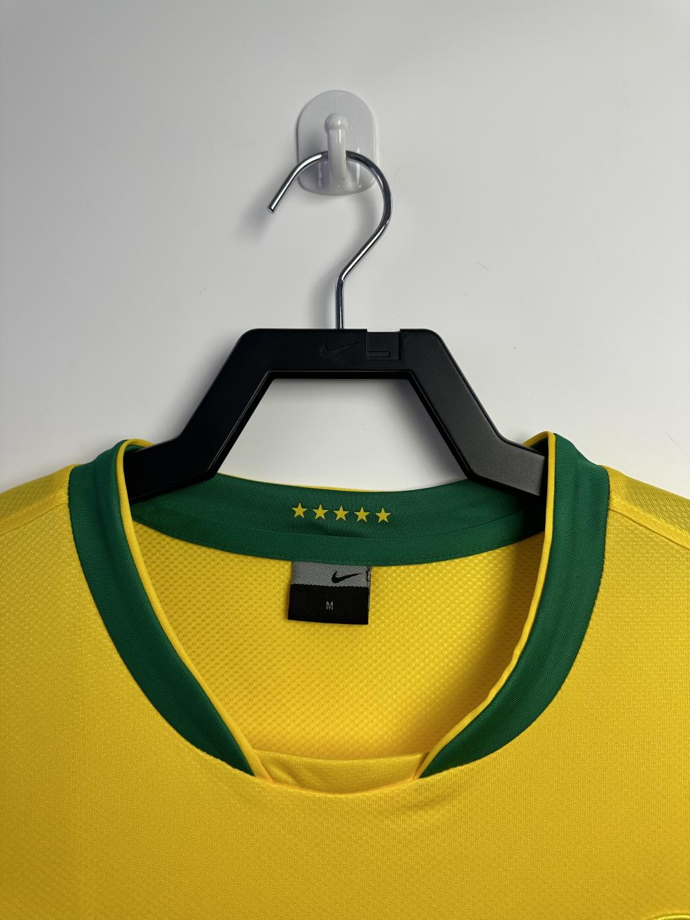 2006 Retro Brazil Home Soccer Jersey 1:1 Thai Quality
