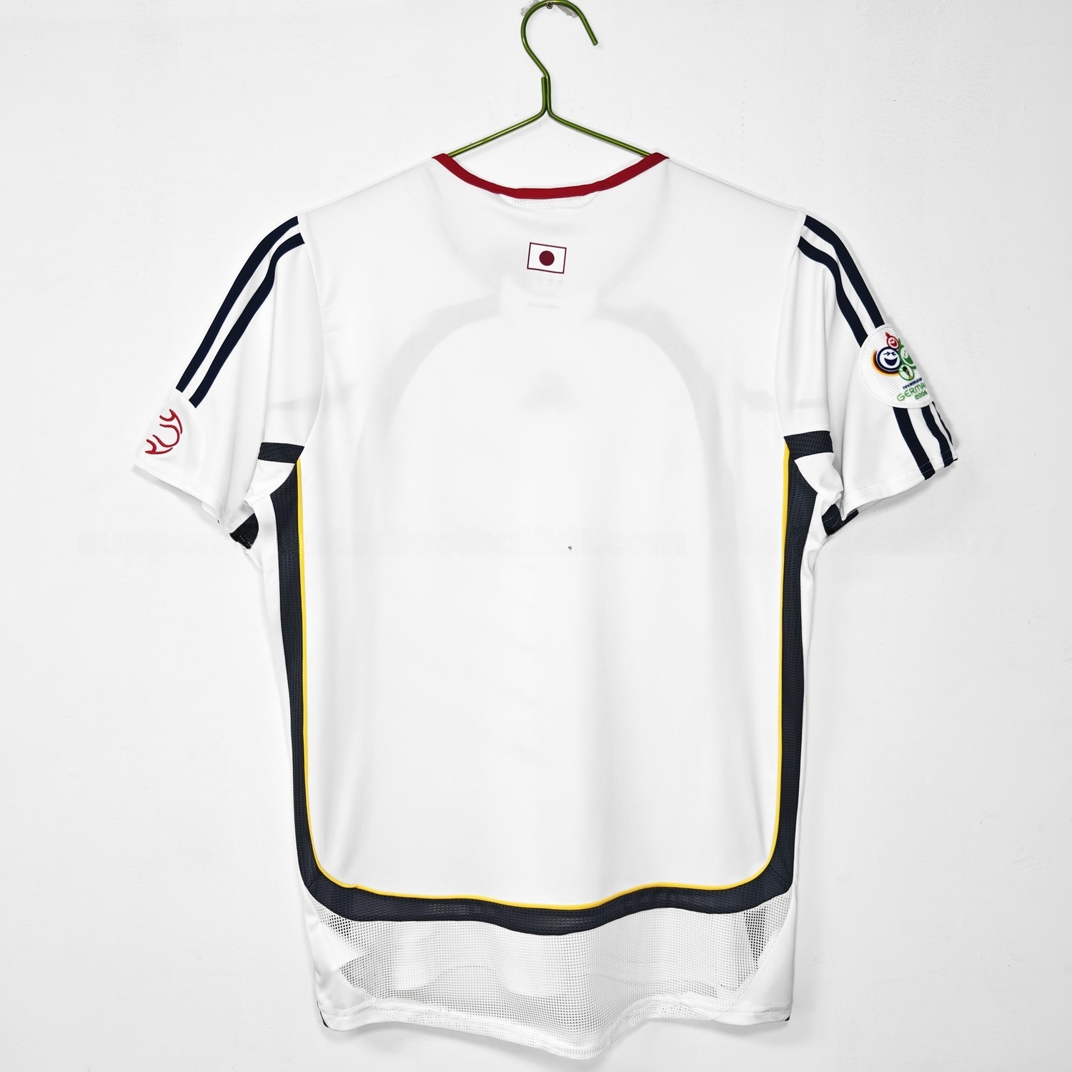 Retro Japan 2006 Away Jersey - UnitedFutballJersey