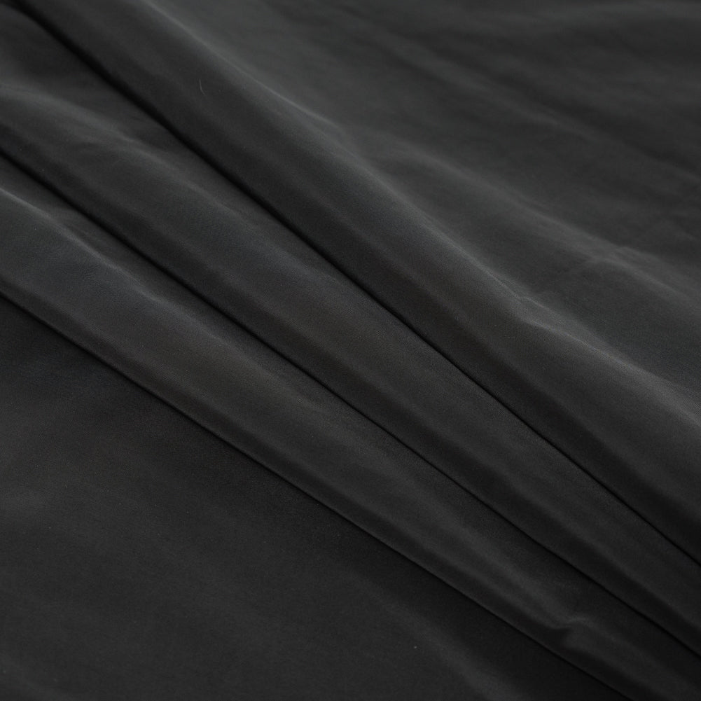 Black Wind Resistant Polyester with P/D Finishing - 75D*75D - Joann Fabrics