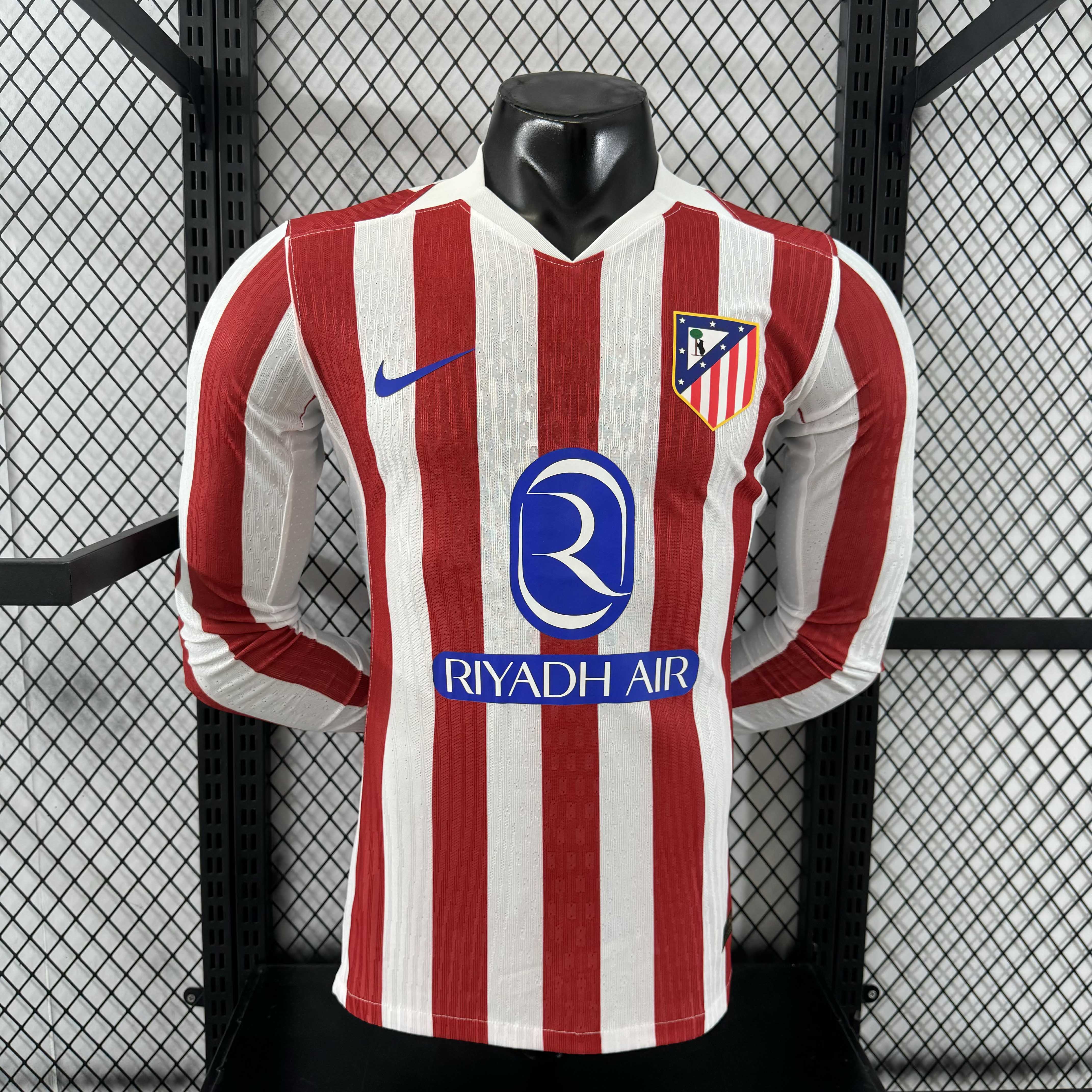 2025/2026 Player Version Atletico Madrid Home Long Sleeve 1:1 Thai Quality