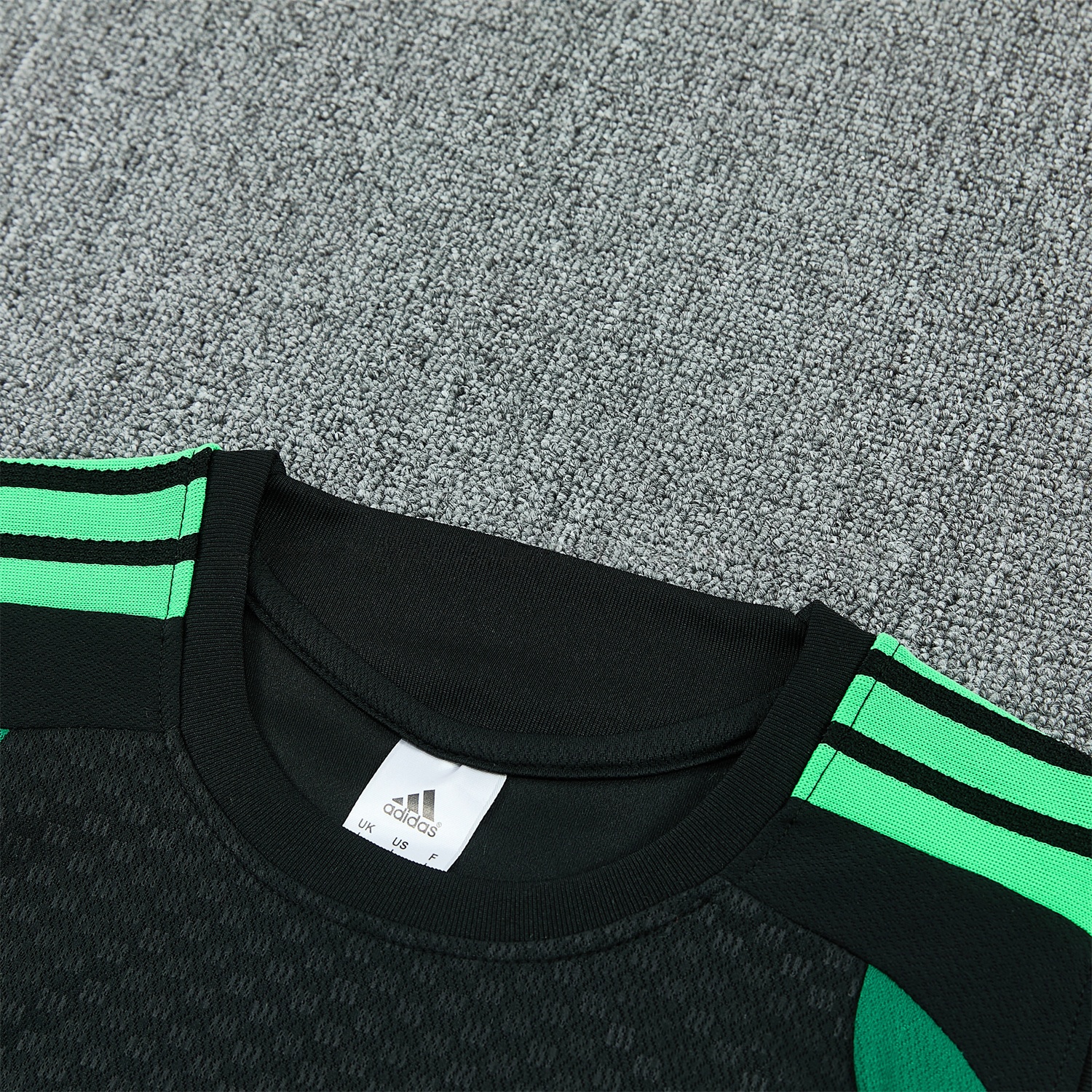 Mexico 2026 Vest Training Set - Black With Green Vest and Shorts - UnitedFutballJersey