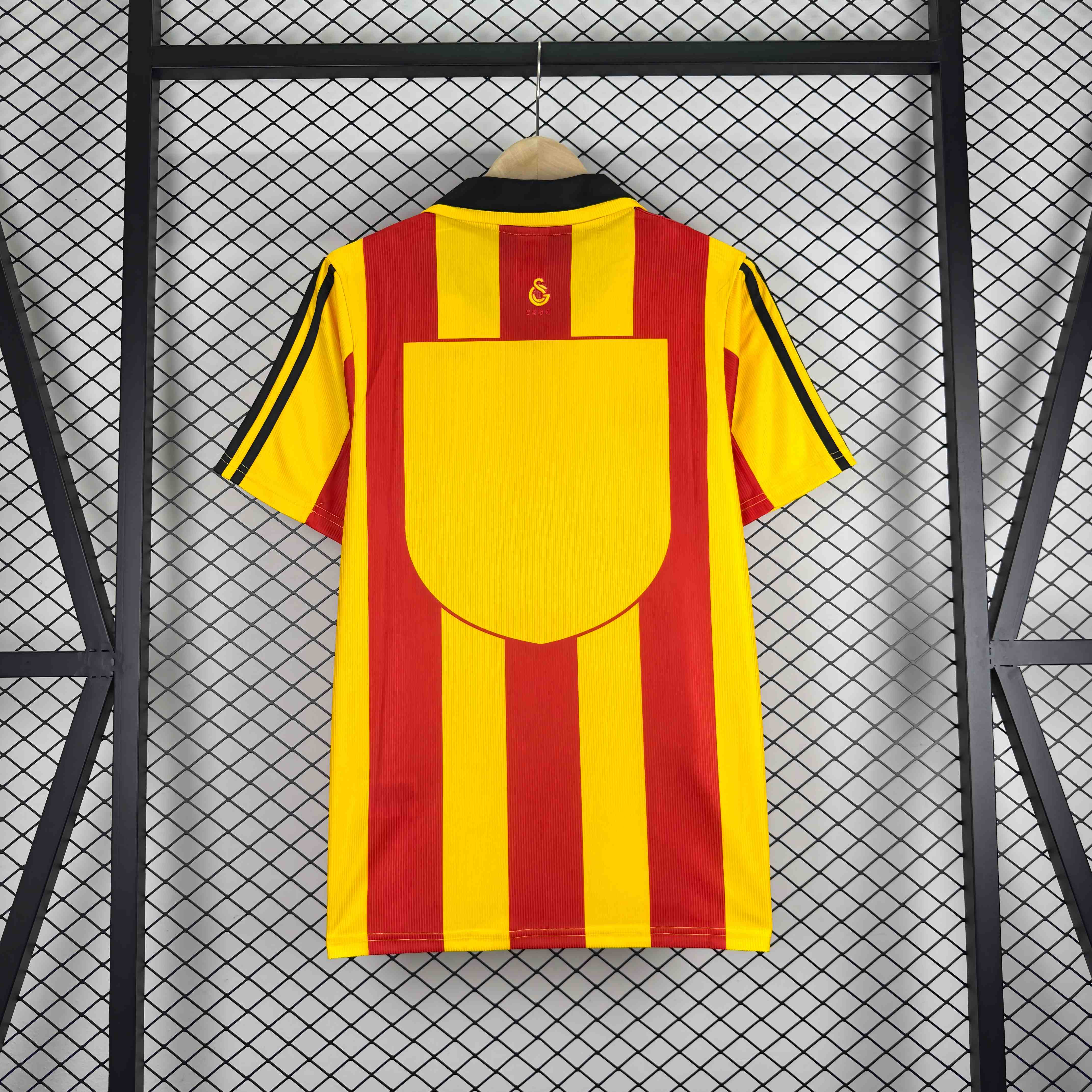 1999/2000 Retro Galatasaray Home Football Shirt 1:1 Thai Quality
