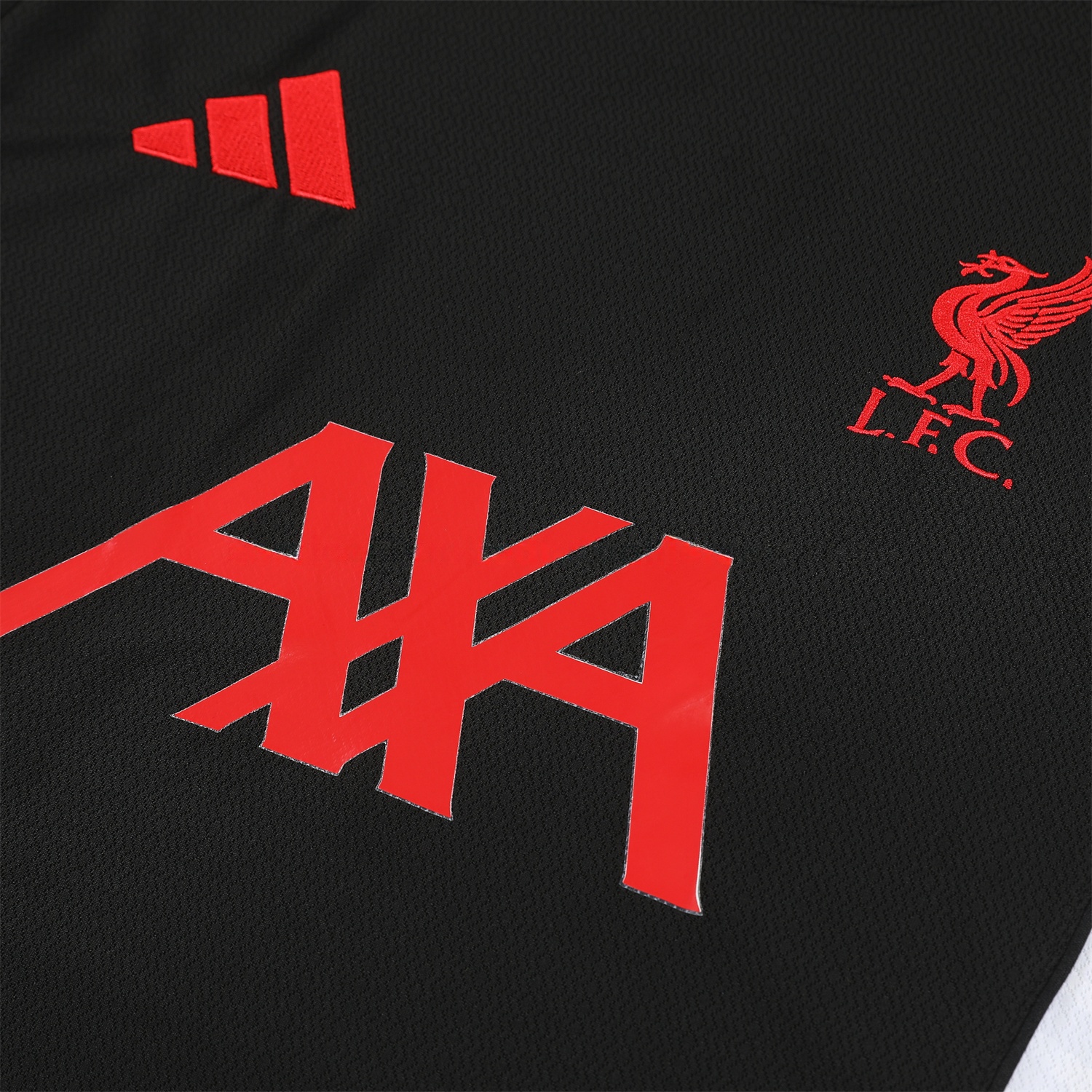 Liver.pool 25-26 Short-Sleeve Training Set - Black With Red Top & Black Shorts - UnitedFutballJersey
