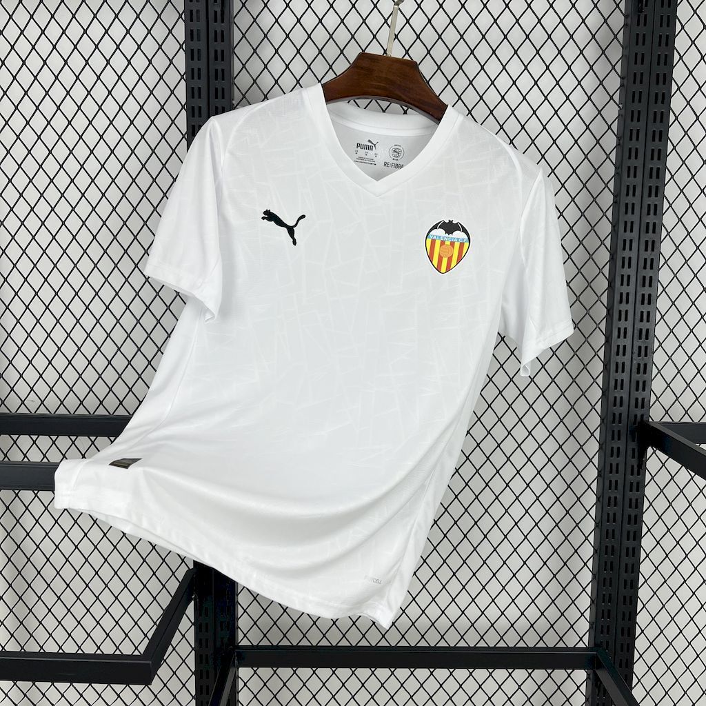 2025/2026 Valencia Home Football Shirt 1:1 Thai Quality