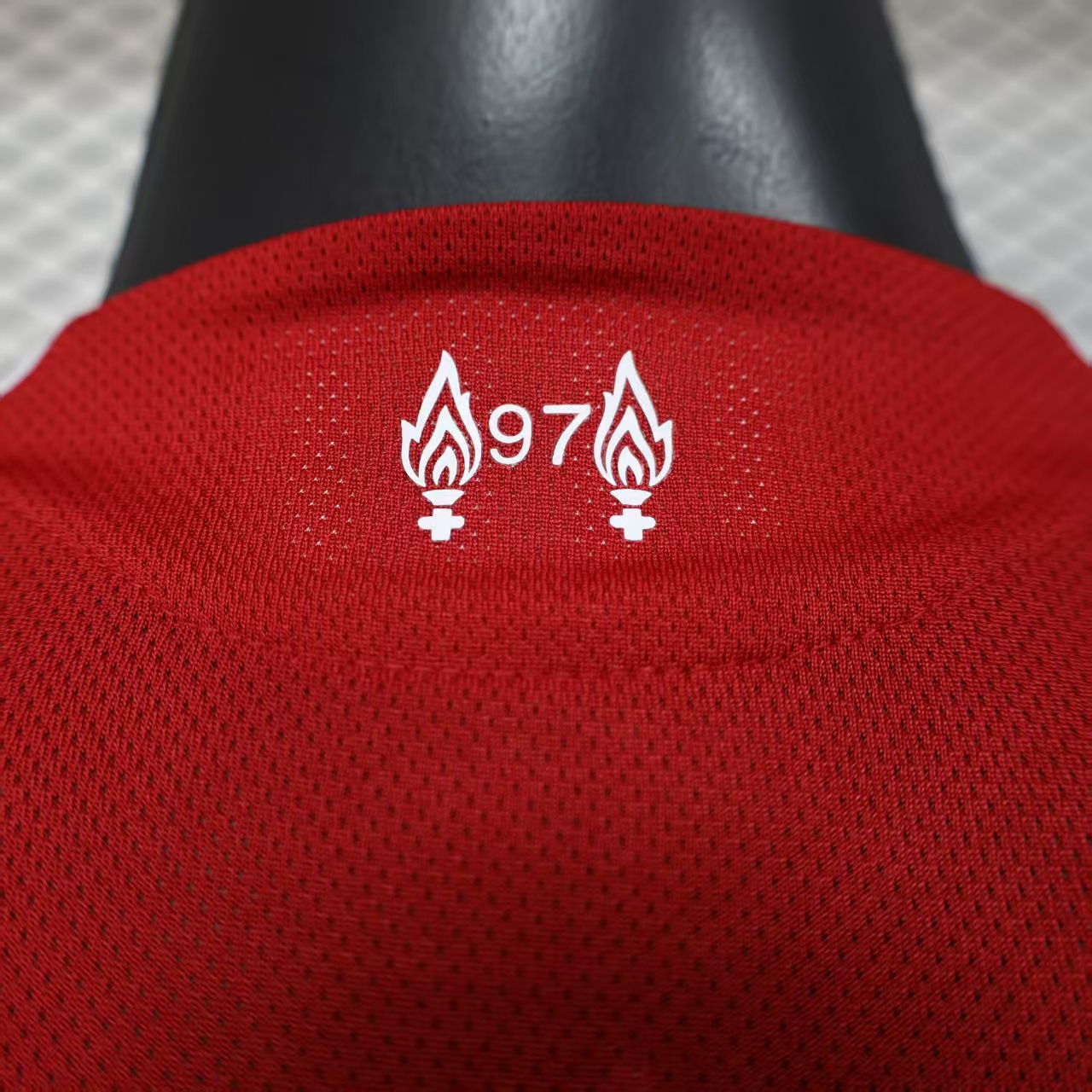 2025/2026 Long Sleeve Liverpool Home Player Version Football Shirt 1:1 Thai Quality