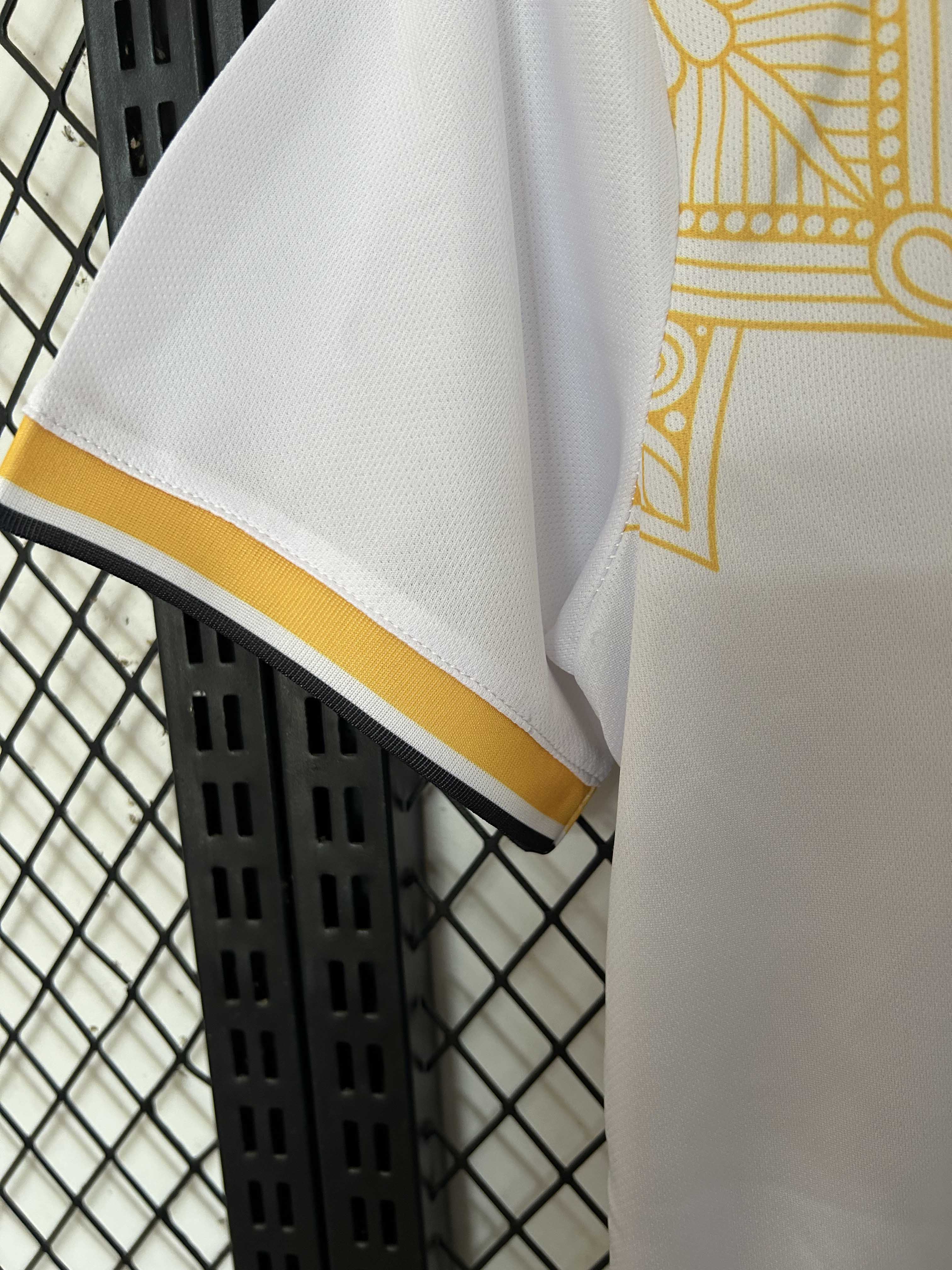 2025/2026 Real Madrid Special Edition Snake Football Jersey 1:1 Thai Quality