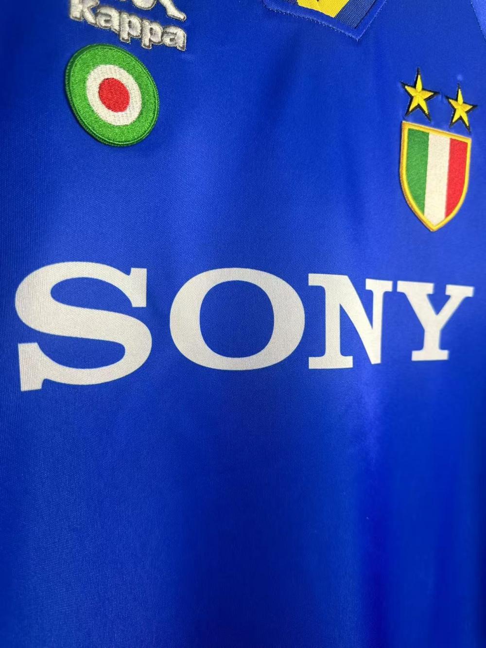 1995/1996 Retro Long Sleeve Juventus Away Soccer Jersey 1:1 Thai Quality