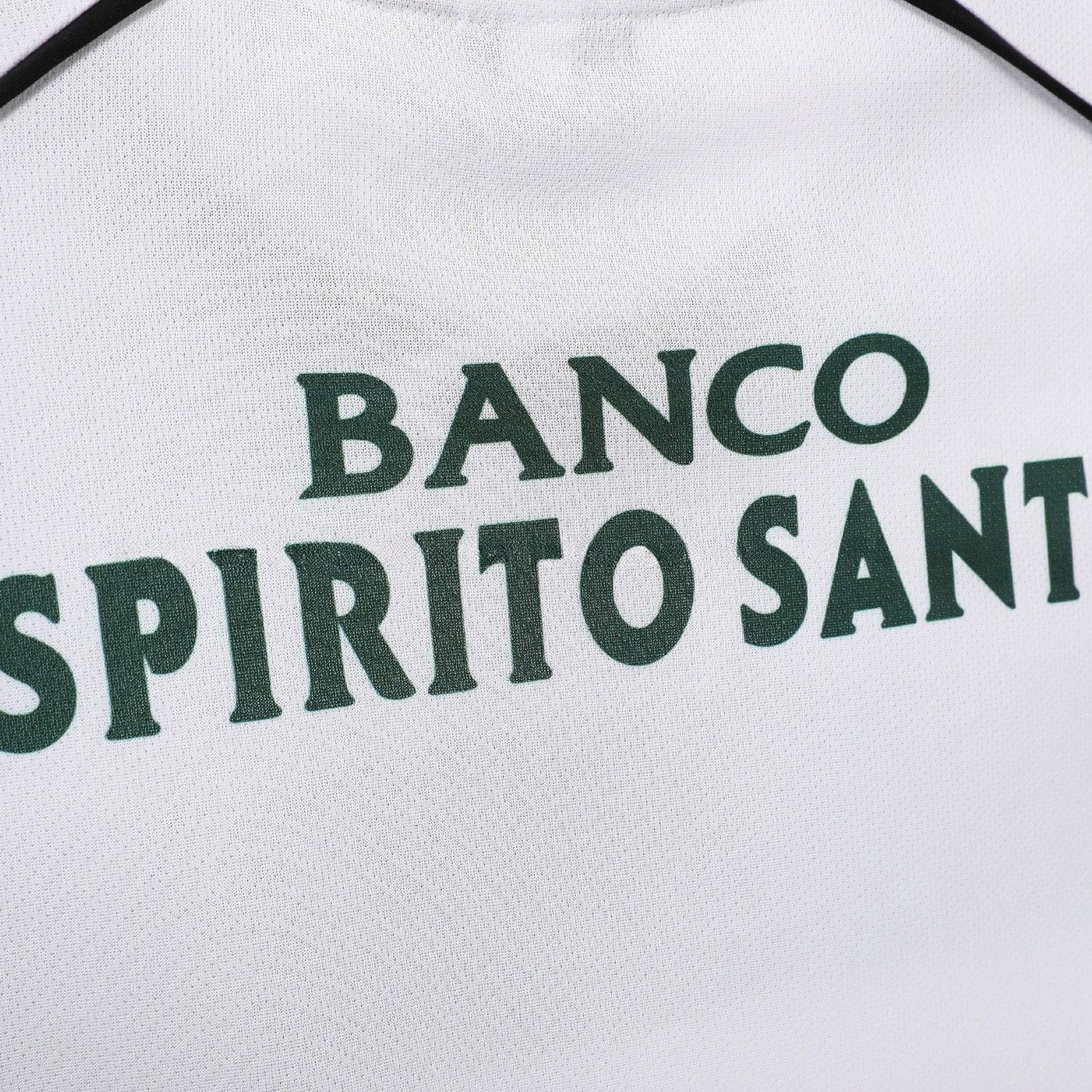Retro Sporting CP 2001-03 Home Long Sleeves Jersey - UnitedFutballJersey