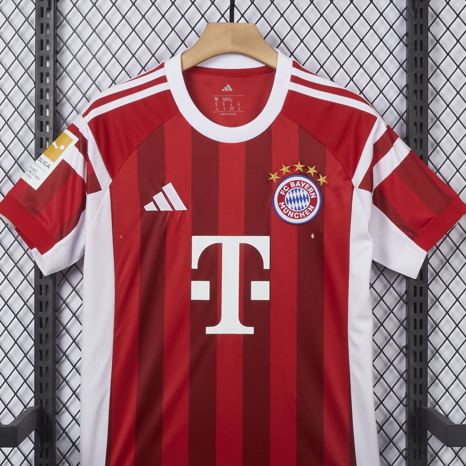Bayern Munich 25-26 Victory Commemorative Special Jersey - Fans Version - UnitedFutballJersey