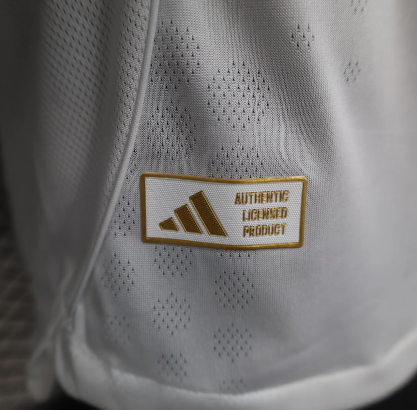 2025/2026 Player Version Leeds United Home Football Jersey 1:1 Thai Quality