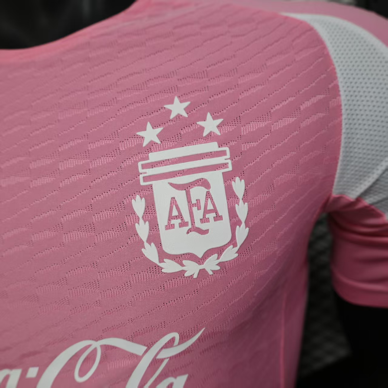 2025/2026 Player Version Argentina Training Clothes Pink Jersey 1:1 Thai Quality