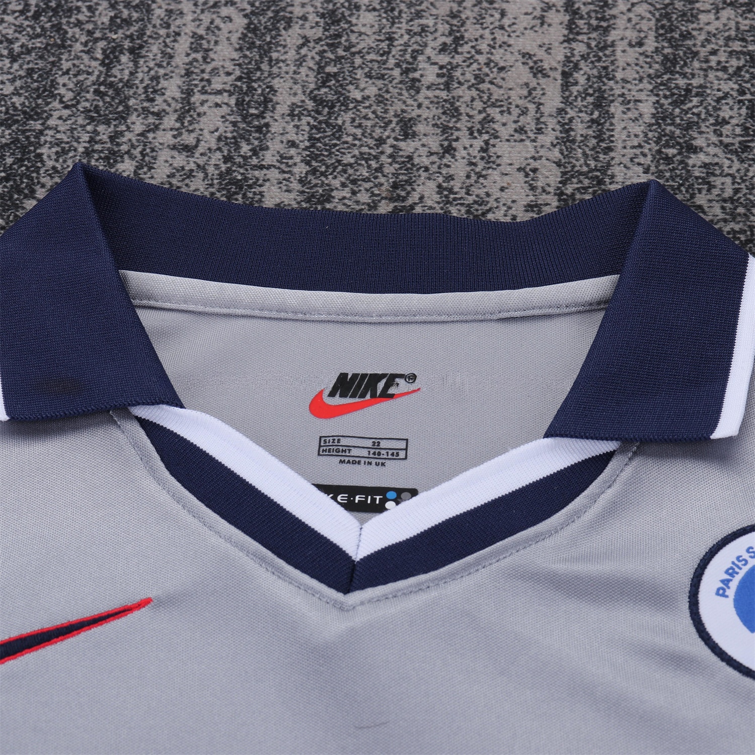 Retro Paris Saint-Germain PSG 2000-01 Away Kids Kit - UnitedFutballJersey