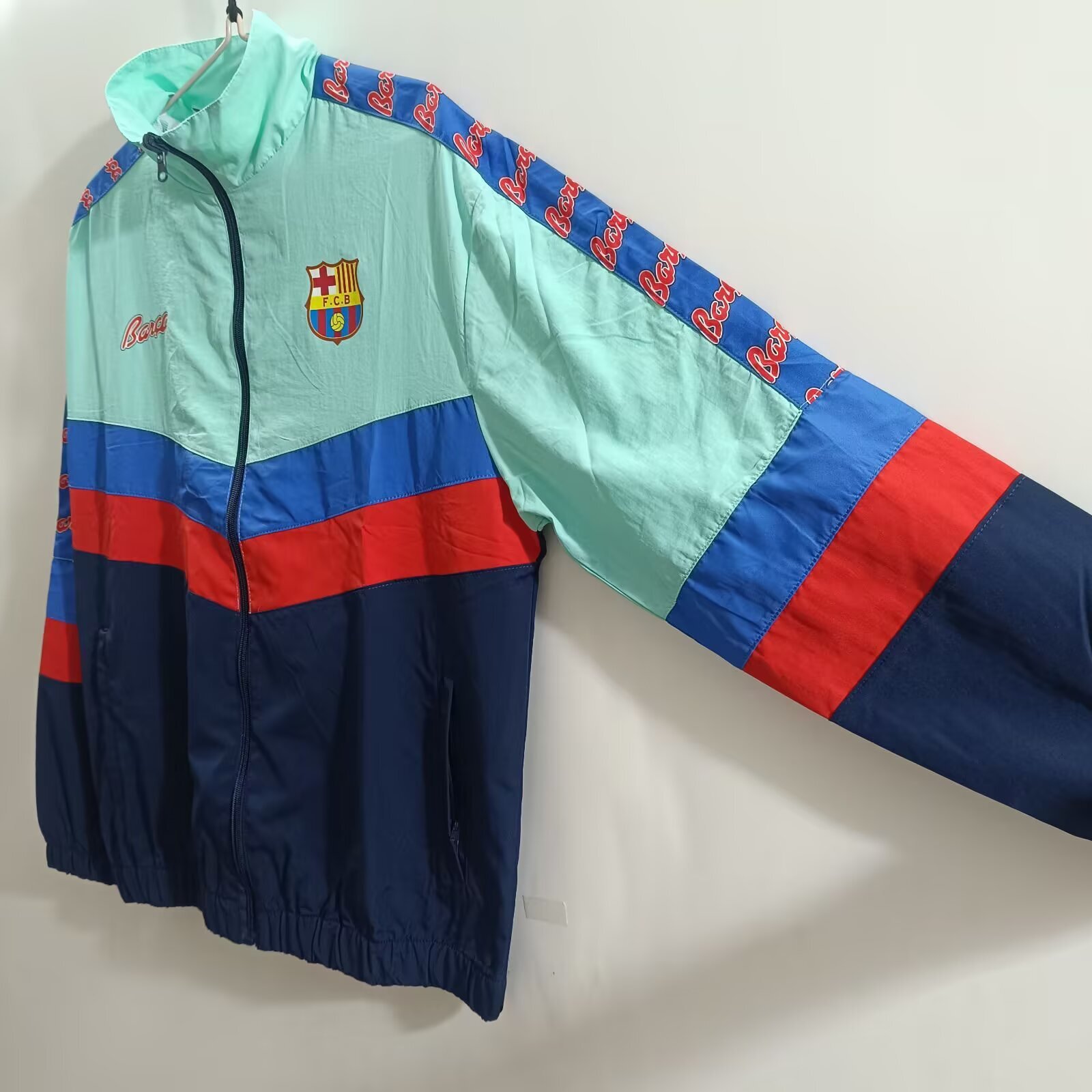2025/2026 Barcelona Windbreaker Jersey 1:1 Thai Quality 01