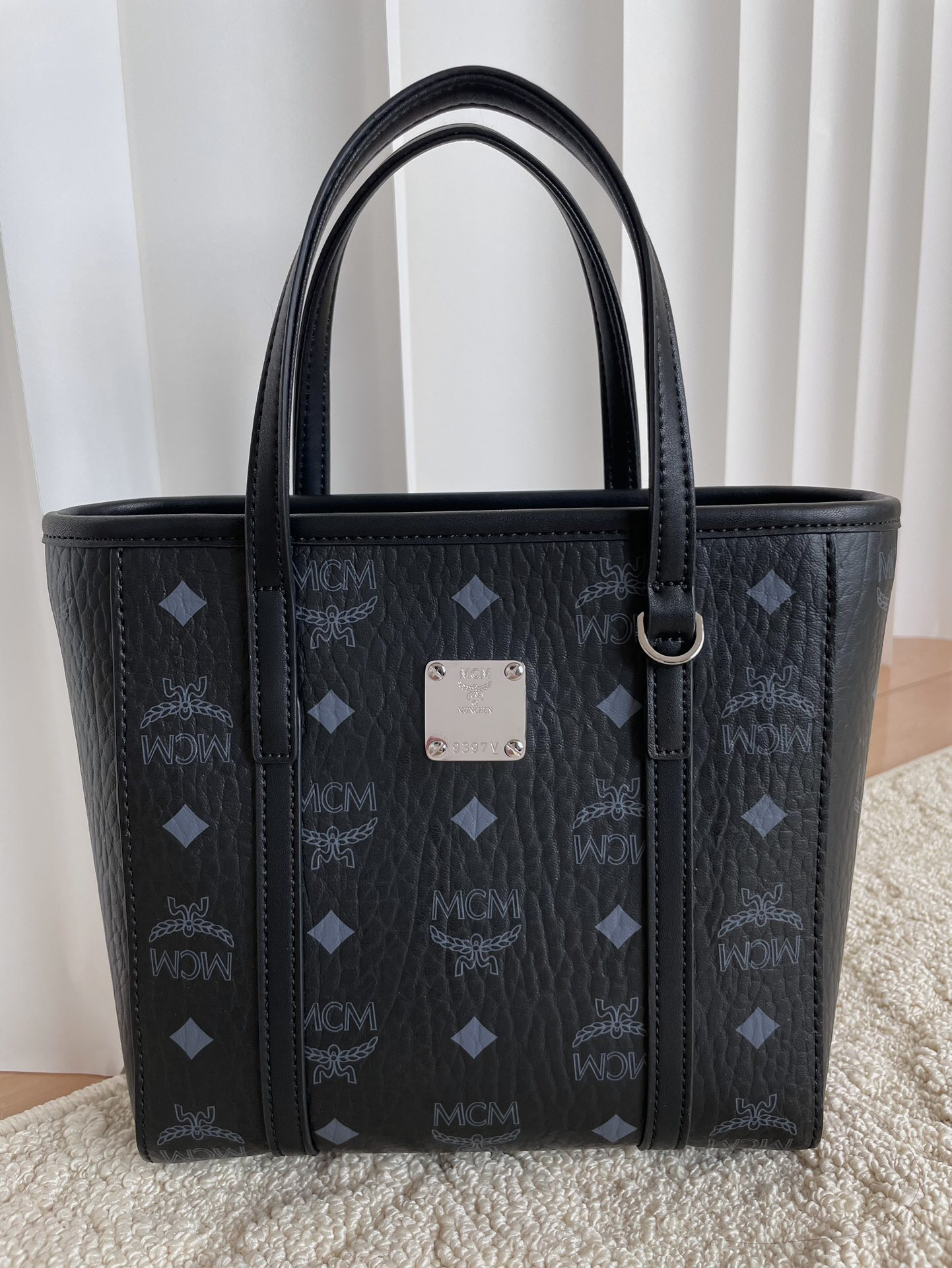 New for 2026 MCM Aren Visetos Mini – can be worn over the shoulder or crossbody