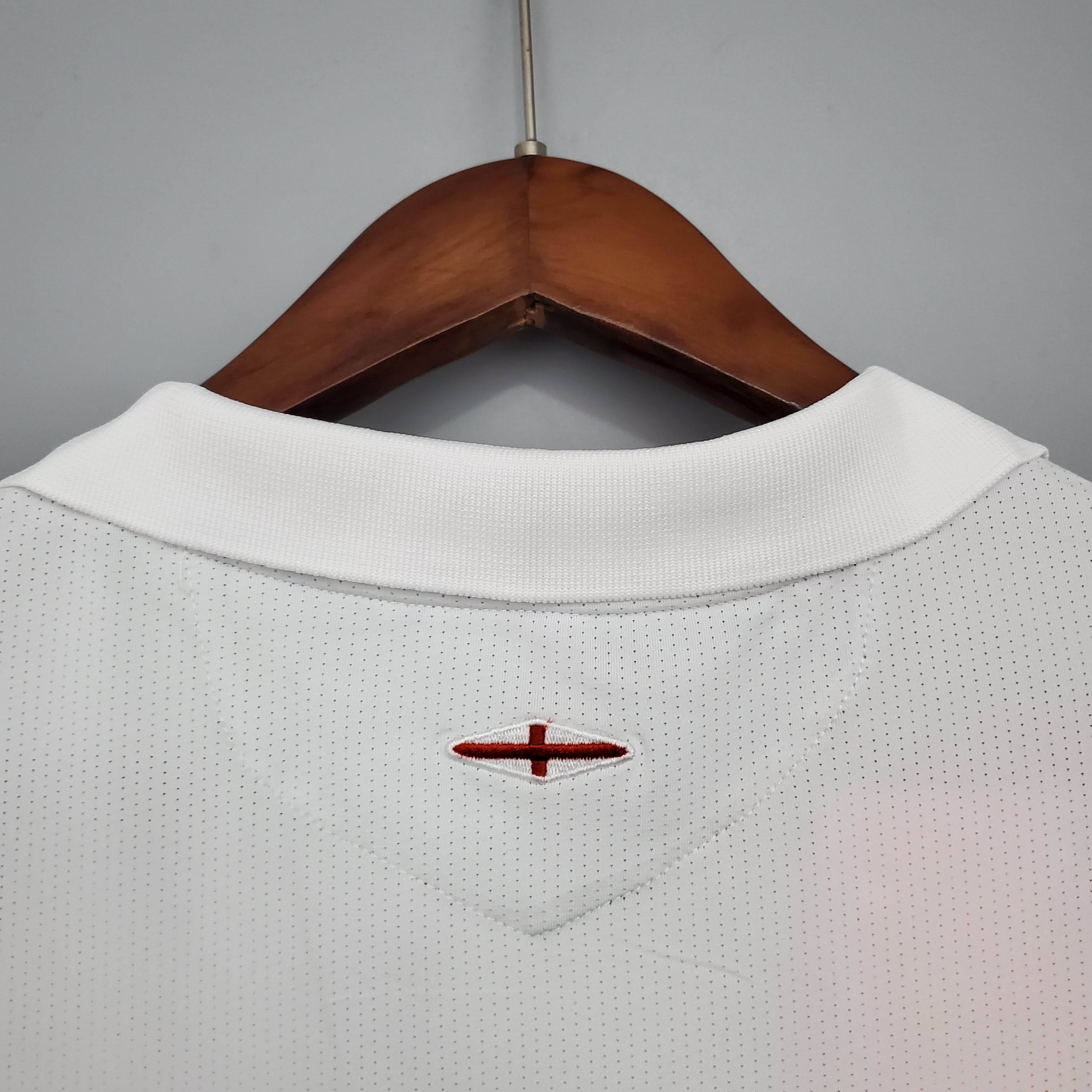 2006 Retro England Home Soccer Jersey 1:1 Thai Quality