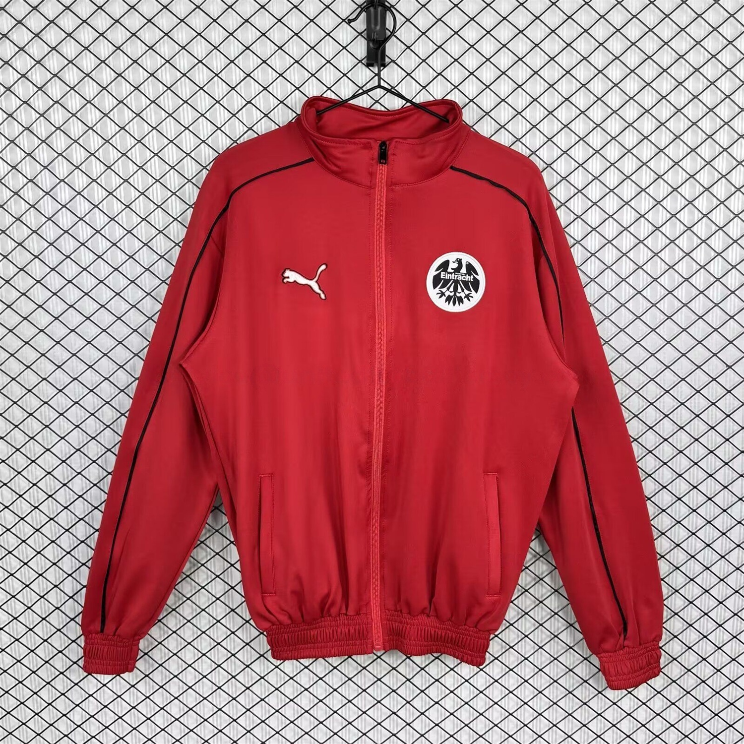 Frankfurt 25-26 Training Windbreaker Jacket - Red - UnitedFutballJersey