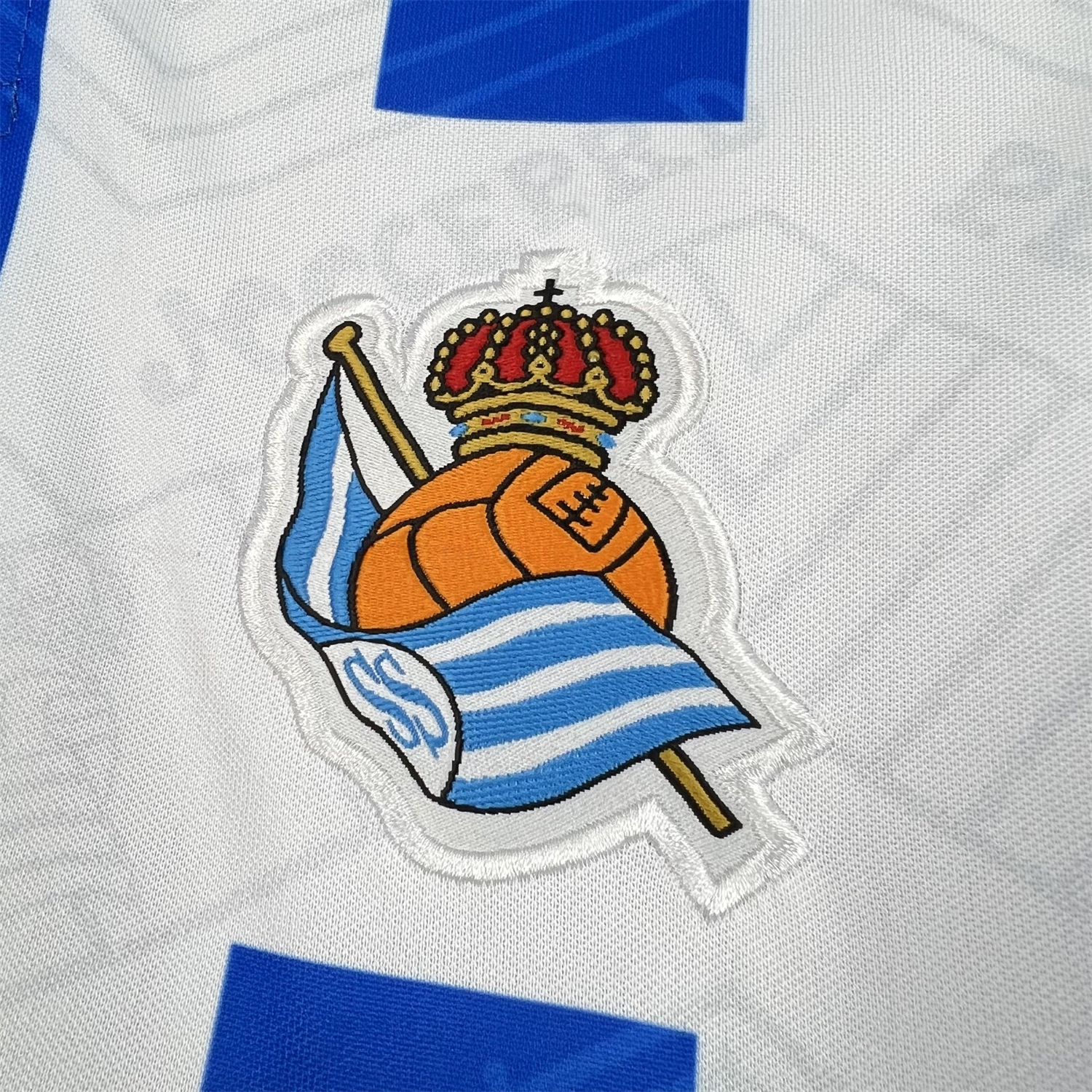 Real Sociedad 25-26 White With Royal Blue Retro Style Special Jersey - Fans Version - UnitedFutballJersey
