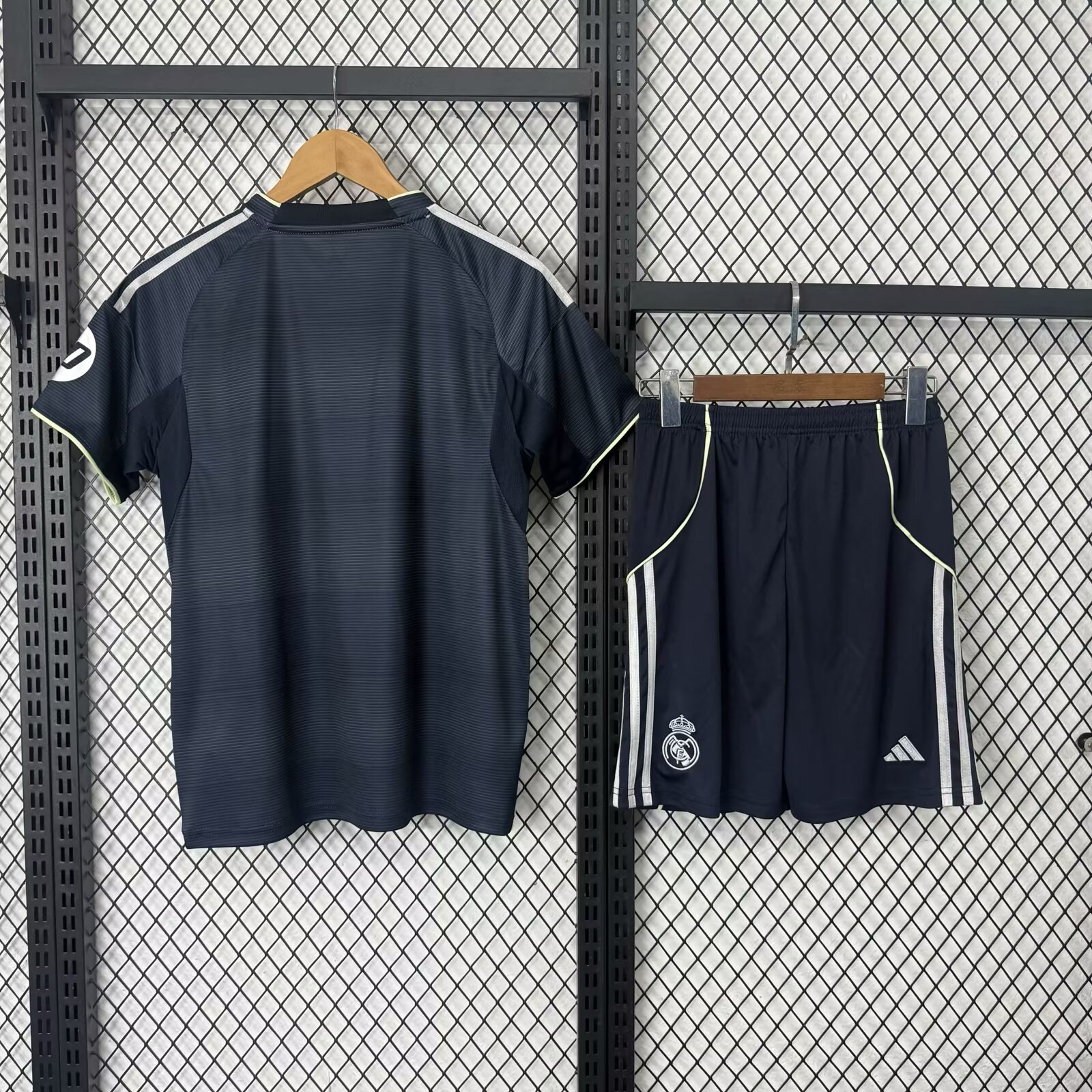 2025/2026 Real Madrid Away Football Jersey 1:1 Thai quality Kids Size