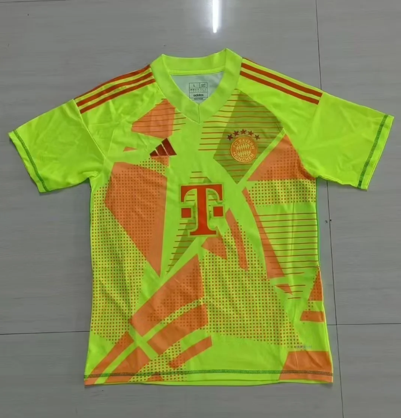 2024/2025 Bayern Munich Goalkeeper Football Jersey 1:1 Thai Quality