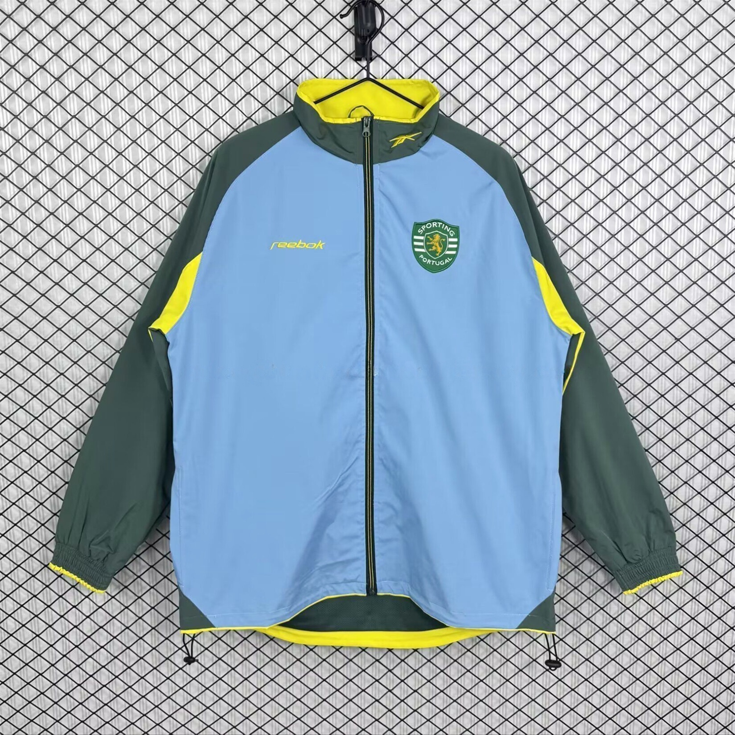 Retro Sporting CP 2002-03 Windbreaker Jacket - Blue Green - UnitedFutballJersey