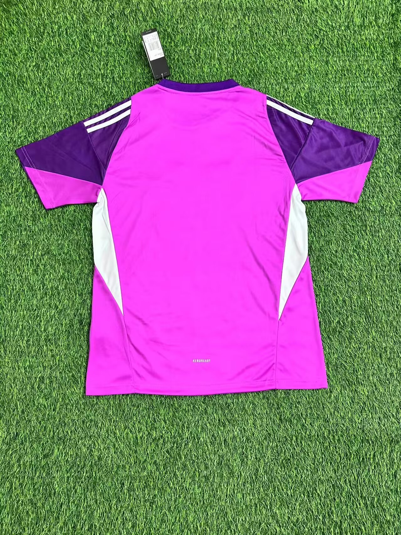 2025/2026 Real Madrid Goalie Purple Football Shirt 1:1 Thai Quality