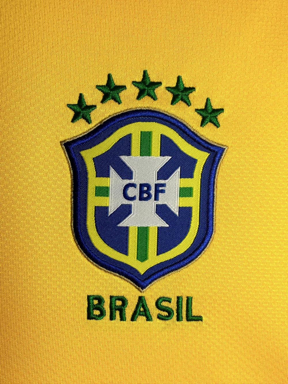 2010 Retro Brazil Home Soccer Jersey 1:1 Thai Quality