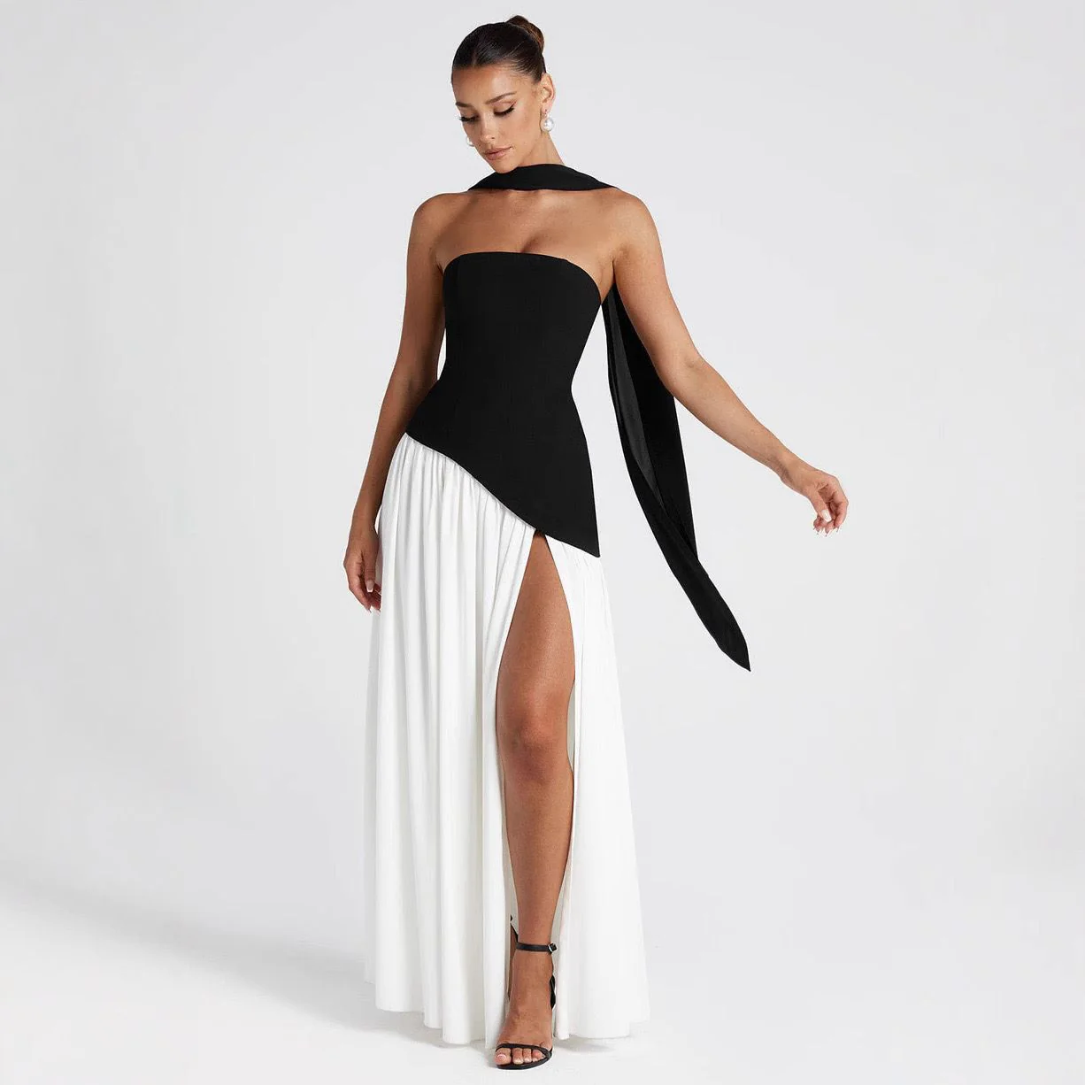 Pankh Stella Strapless Long Slit Party Wear Dress With White Scarf