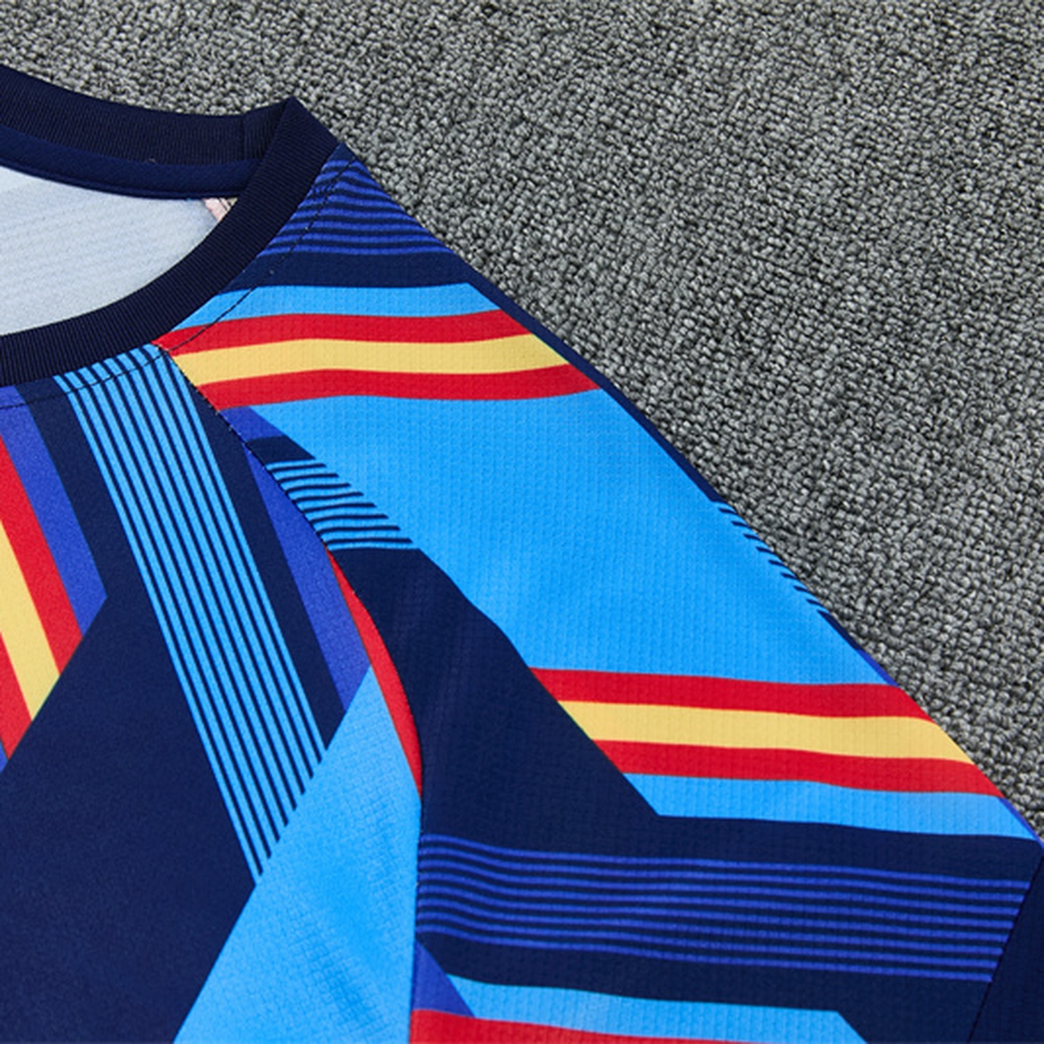 Spain 2026 Two Stars Camouflage Kids Short-Sleeve Training Set - Blue Top & Deep Blue Shorts - UnitedFutballJersey