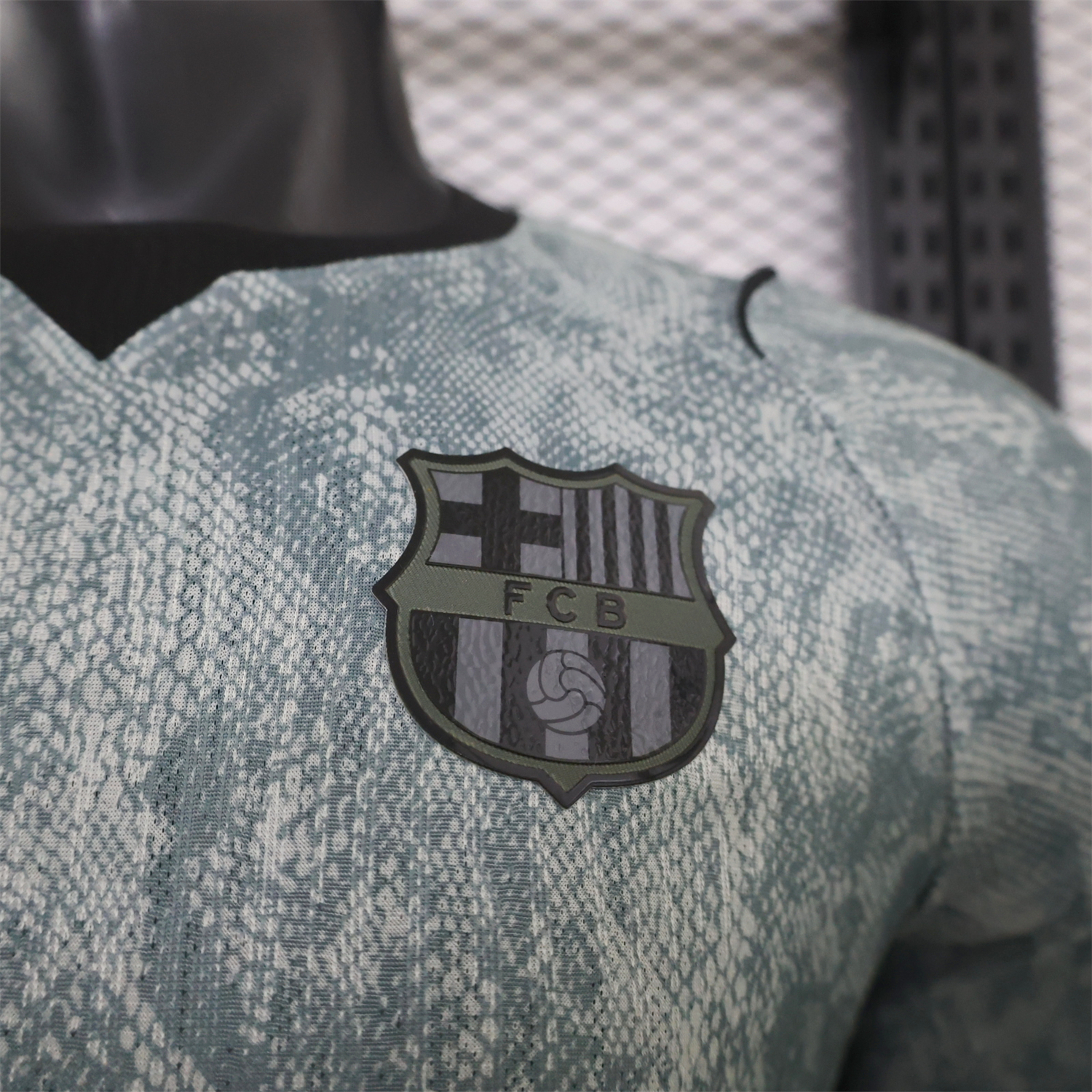 Barcelona 26-27 Goalkeeper Grey Long Sleeves Jersey - Player Version - UnitedFutballJersey