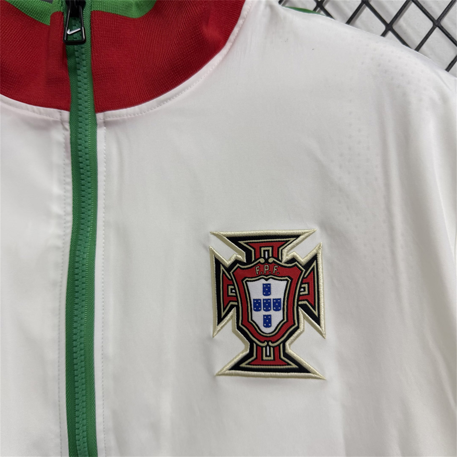 Retro Portugal 2010-11 White Windbreaker - UnitedFutballJersey
