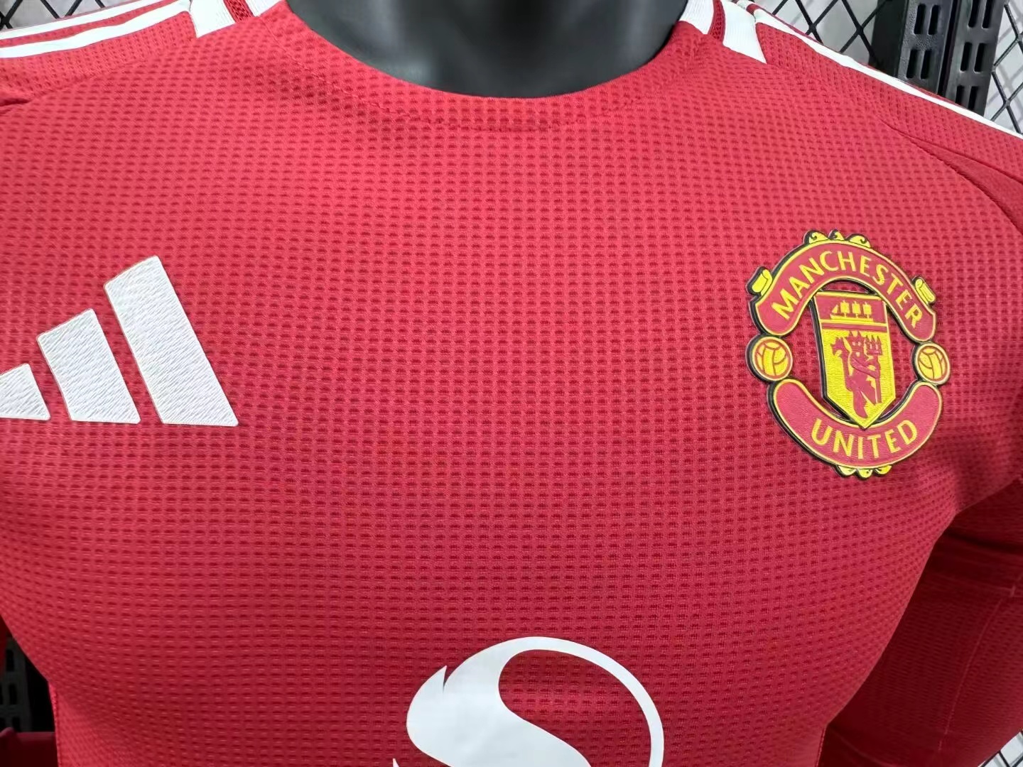 2024/2025 Player Version Manchester United Home Long Sleeve Football Shirt 1:1 Thai Quality