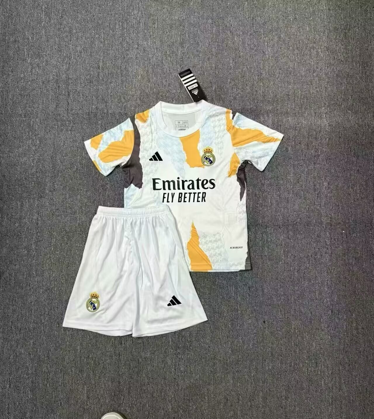 2025/2026 Real Madrid Pre-match training uniforms Football Shirt 1:1 Thai Quality Kids Size
