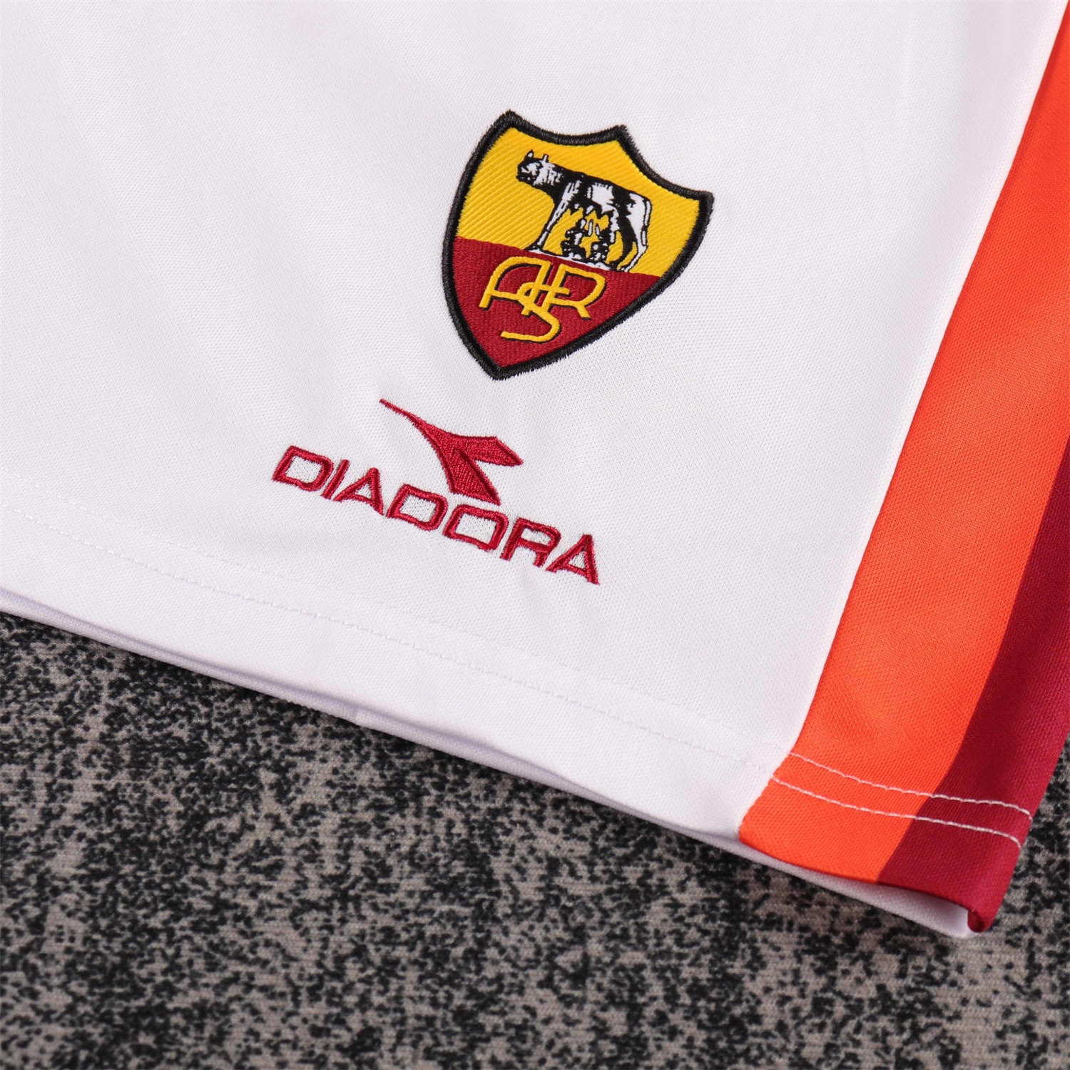 Retro Roma 1998-99 Home Kids Kit - UnitedFutballJersey