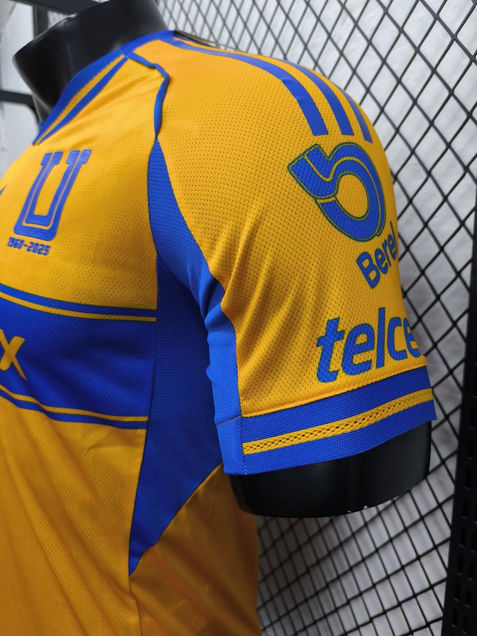 2025/2026 Player Version Tigres Home Football Jersey 1:1 Thai Quality
