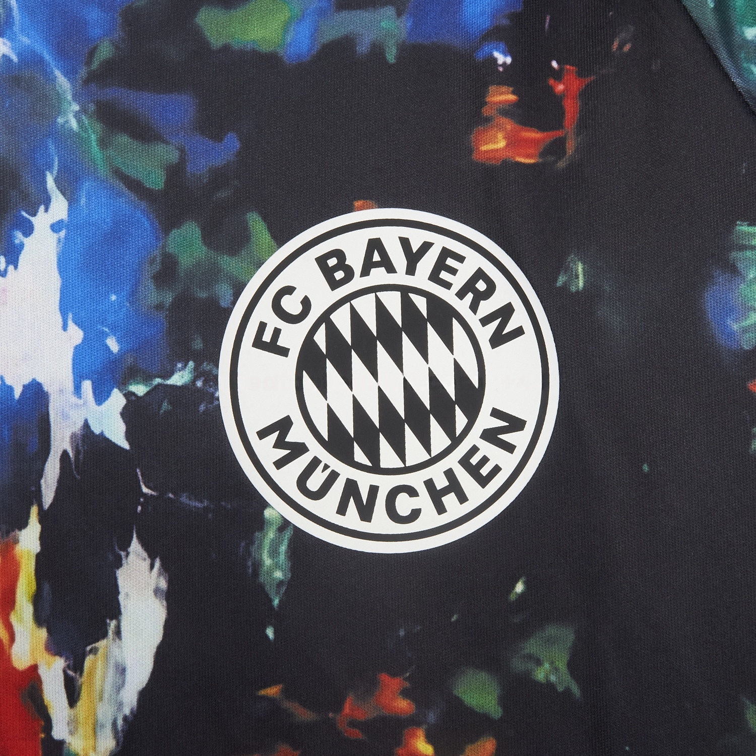 Bayern Munich 26-27 Oktoberfest Special Jersey - Fans Version - UnitedFutballJersey