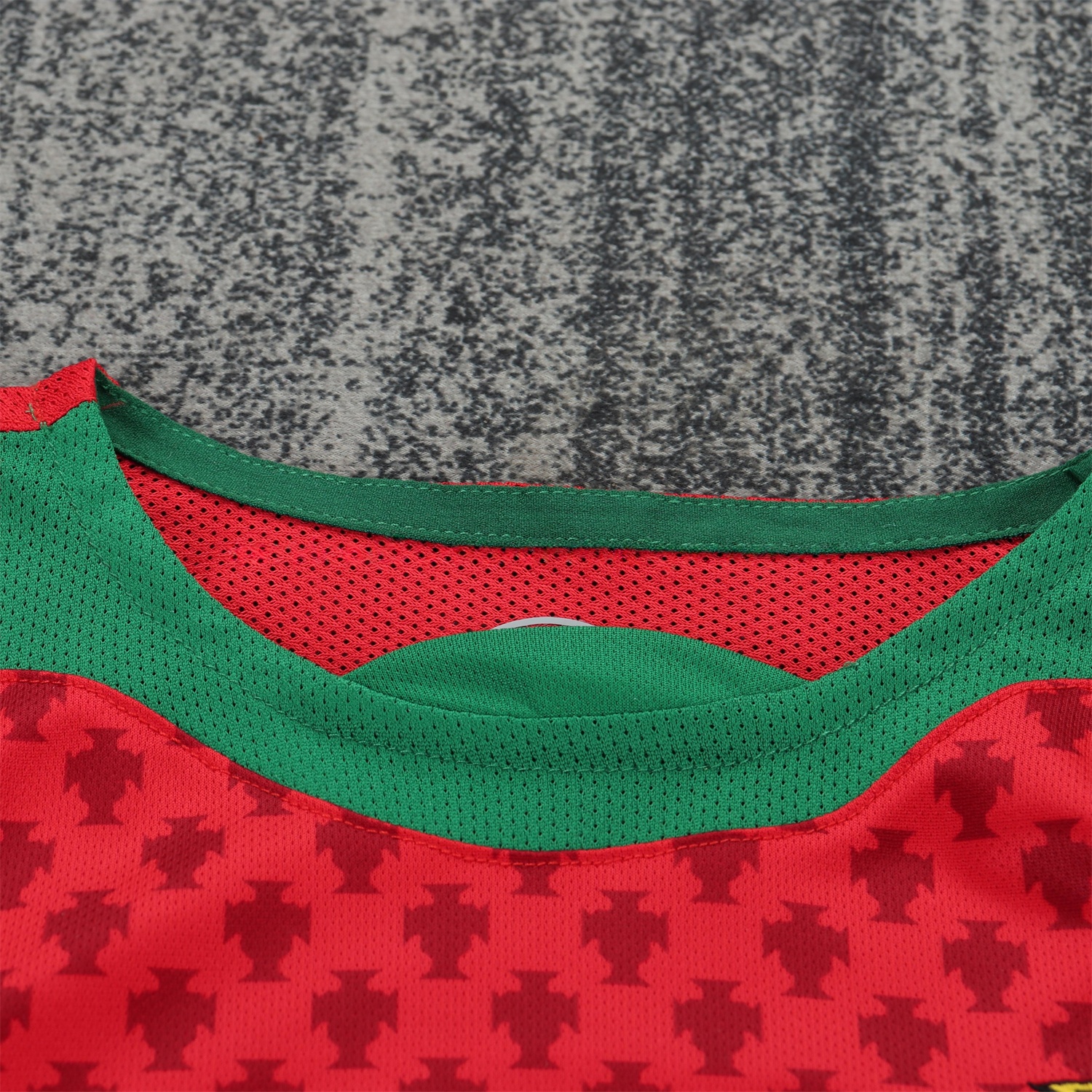 Retro Portugal 2004 Home Long Sleeves Kids Kit - UnitedFutballJersey