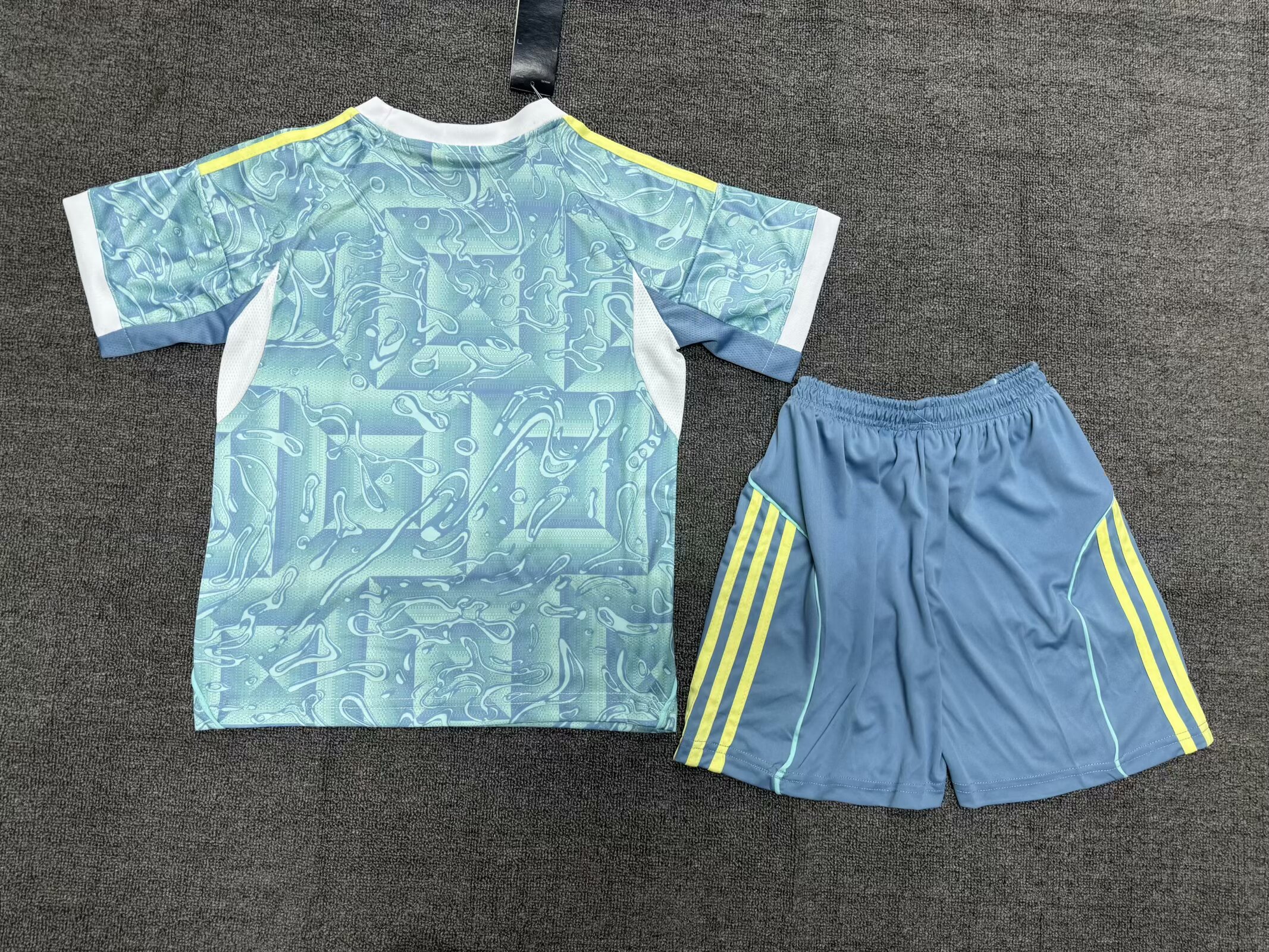 2025/2026 Juventus Away Football Jersey 1:1 Thai Quality Kids Size