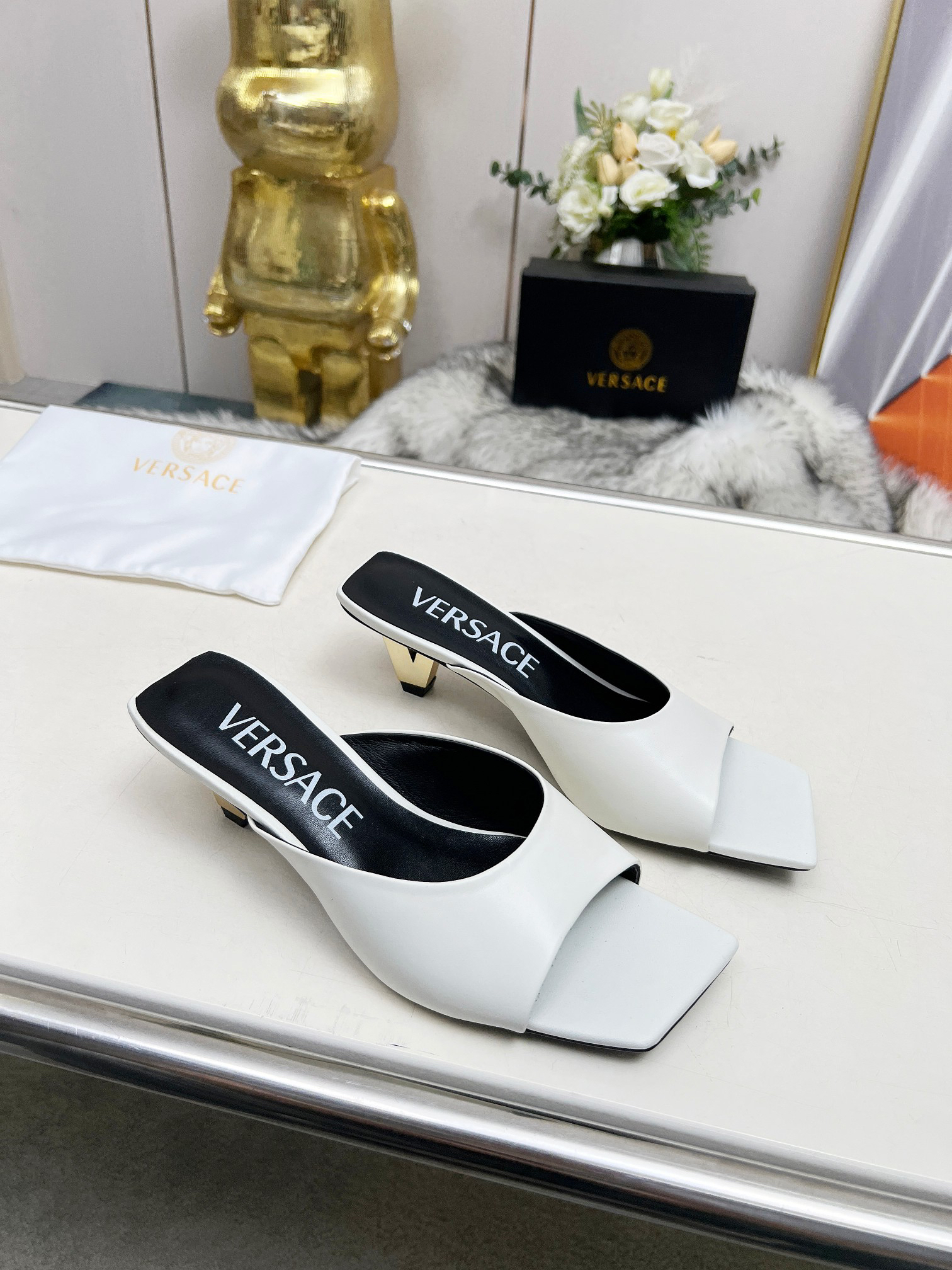 Versace Women's New White Patent Leather Square-Toe Mule Sandals – Stiletto High-Heeled Mules for Outdoor Wear