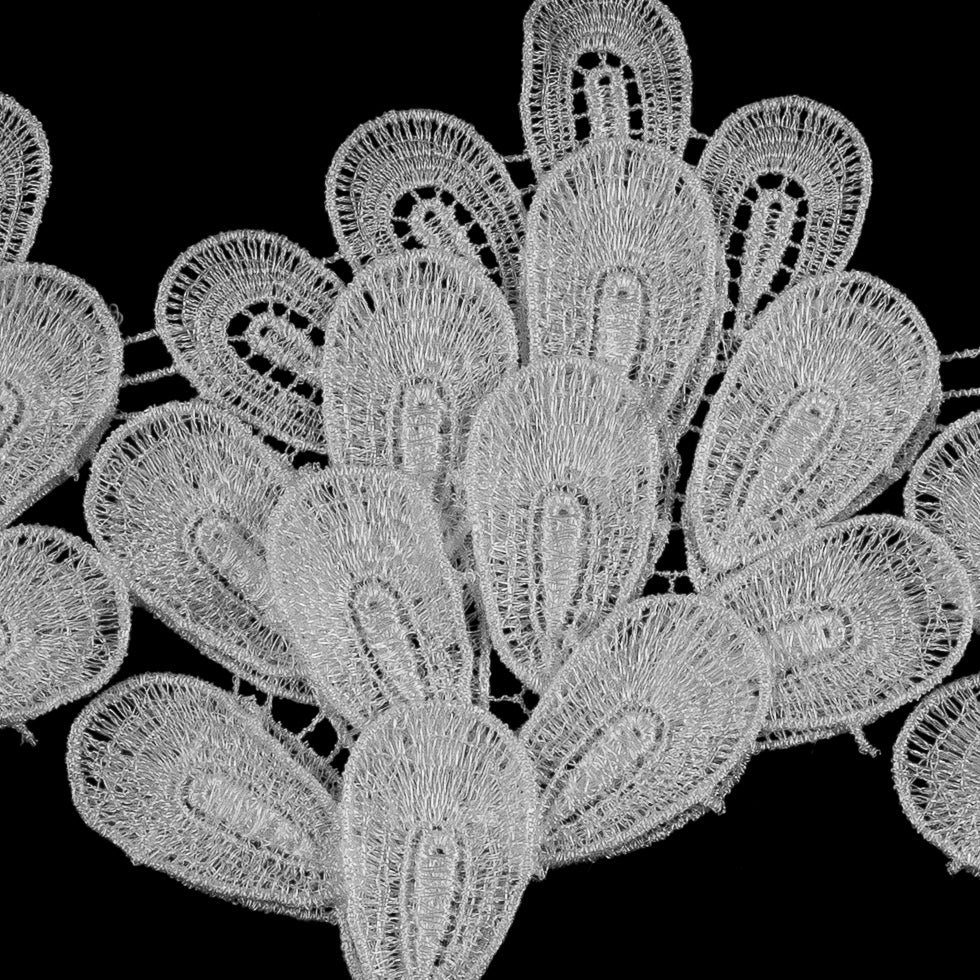 Metallic Silver 3D Lace Trim - 5.5