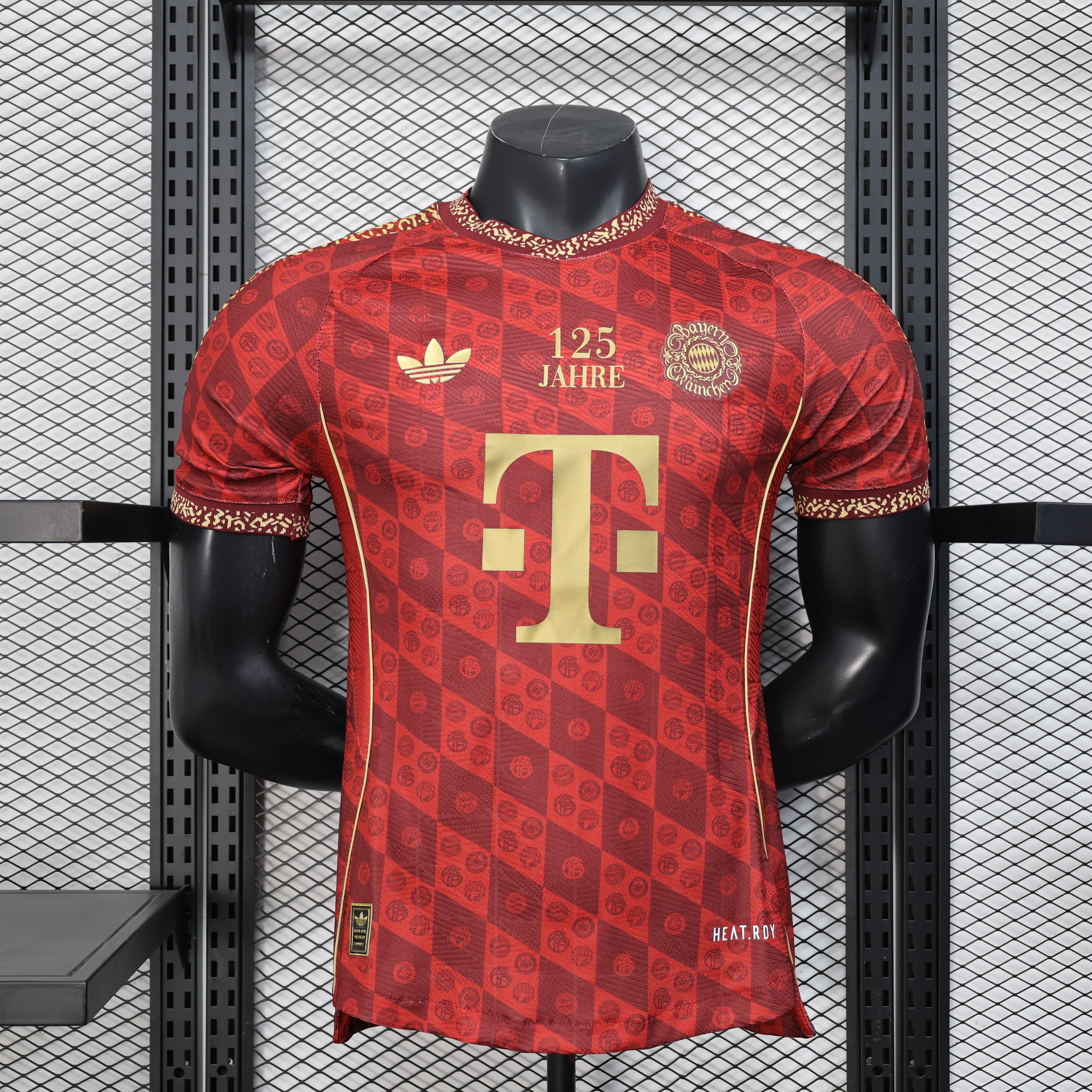 2025/2026 Player Version Bayern Munich Oktoberfest Football Jersey 1:1 Thai Quality
