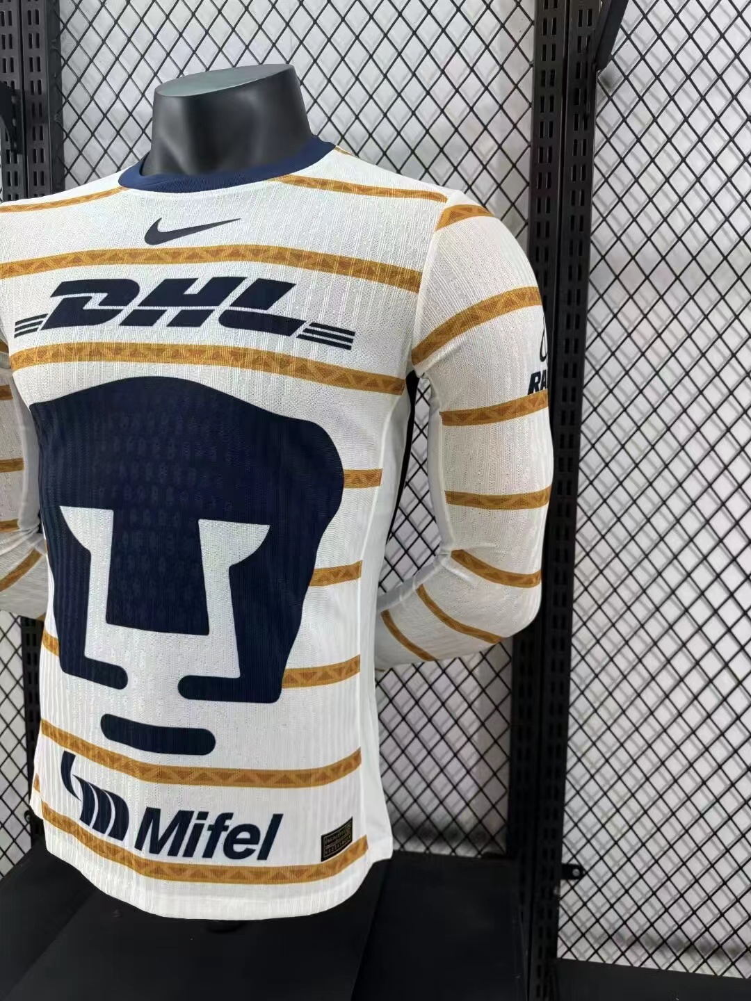 2024/2025 Long Sleeve Pumas UNAM Home Player Version  Football Shirt 1:1 Thai Quality